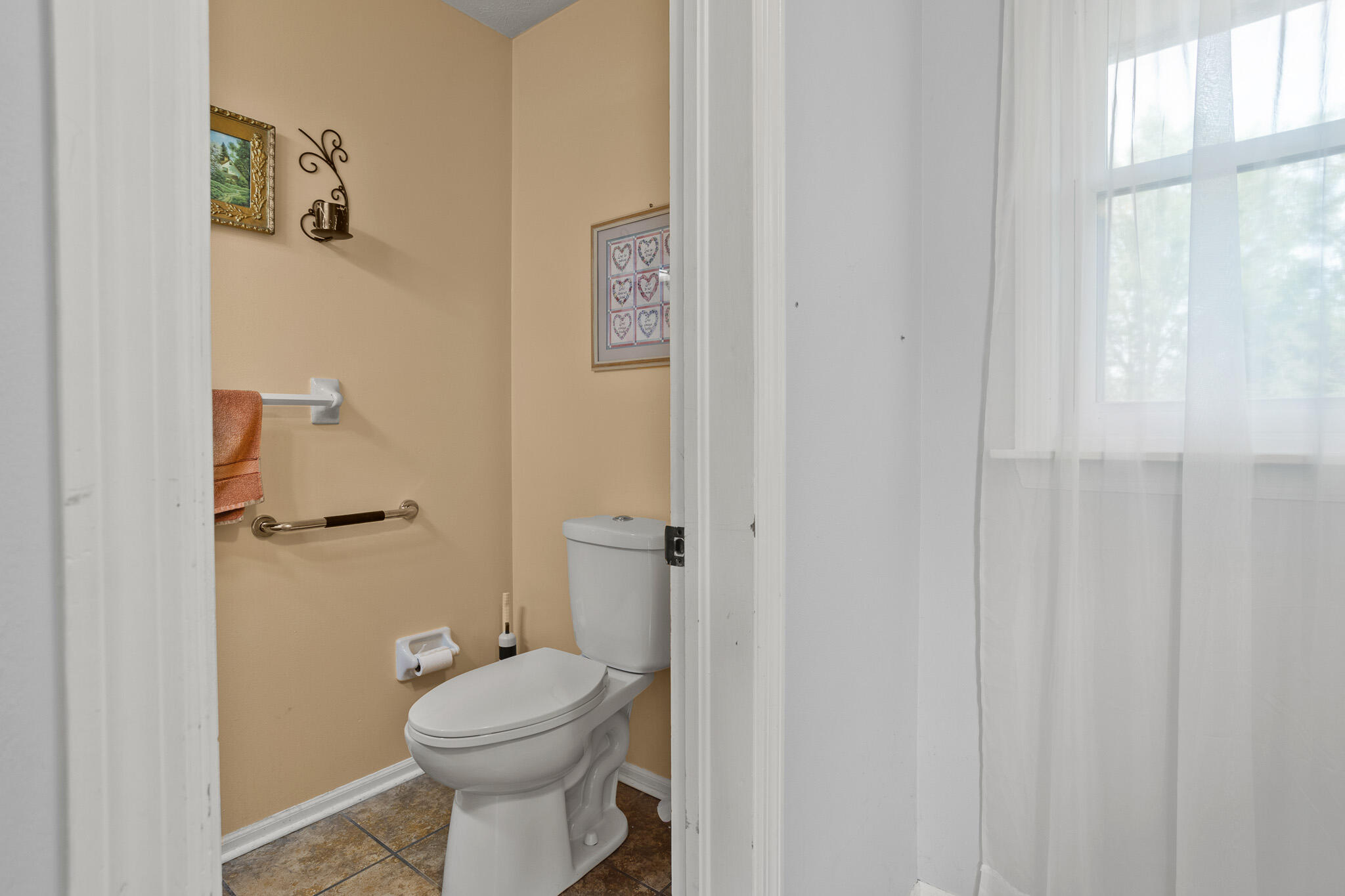 2425 Greenlawn, Troy, Ohio 45373