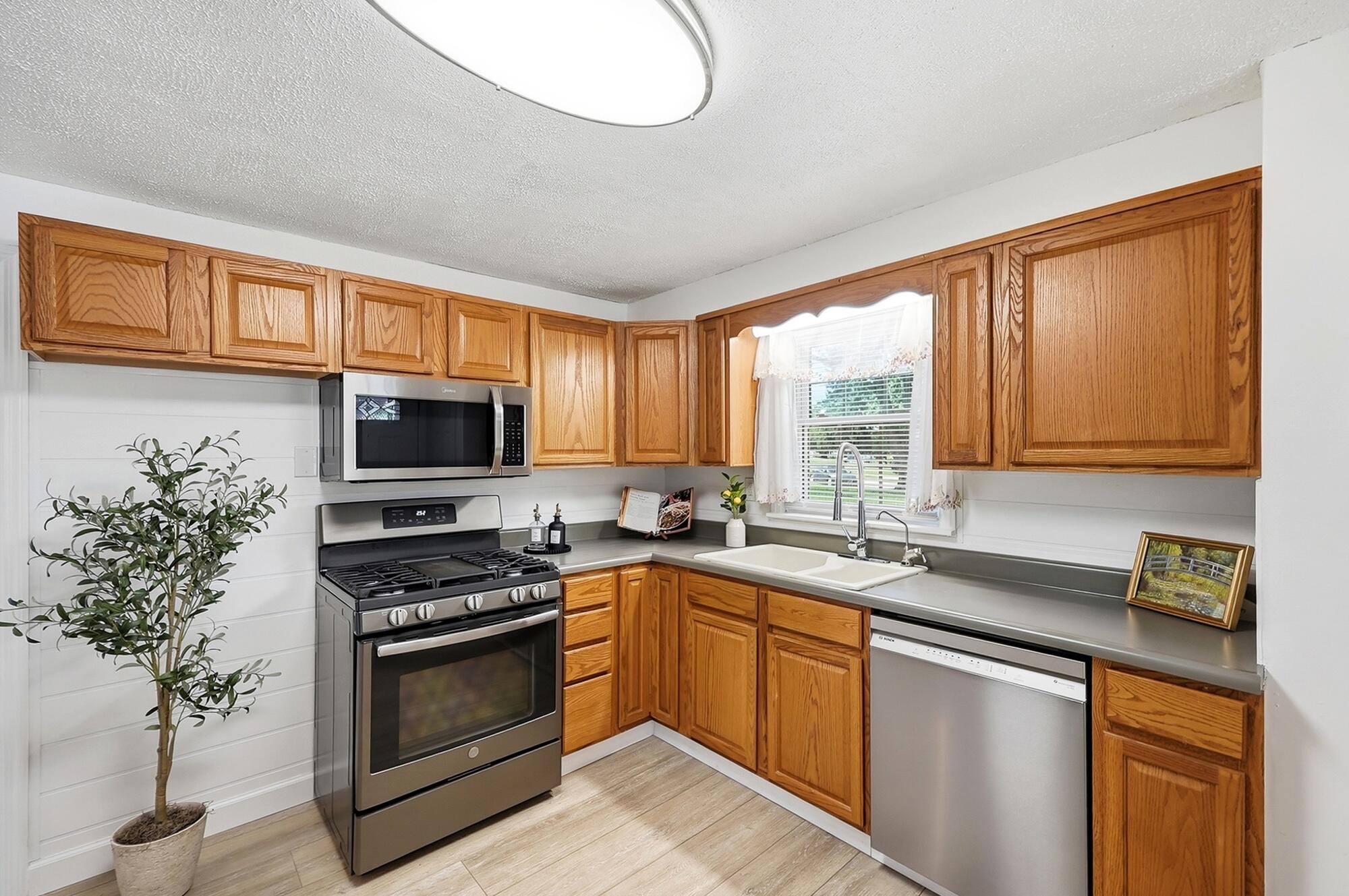 1652 Ridgeway, Springfield, Ohio 45506