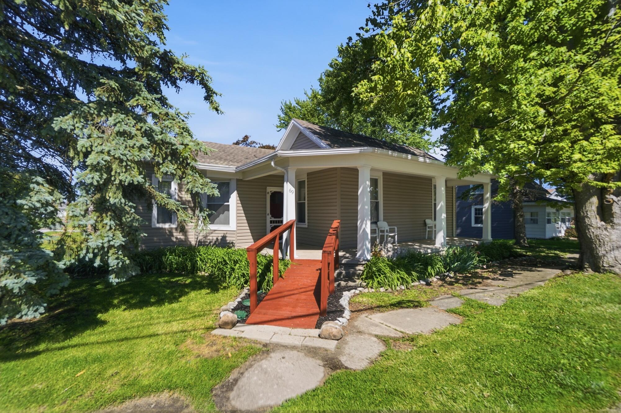 69 Main, Uniopolis, Ohio 45888