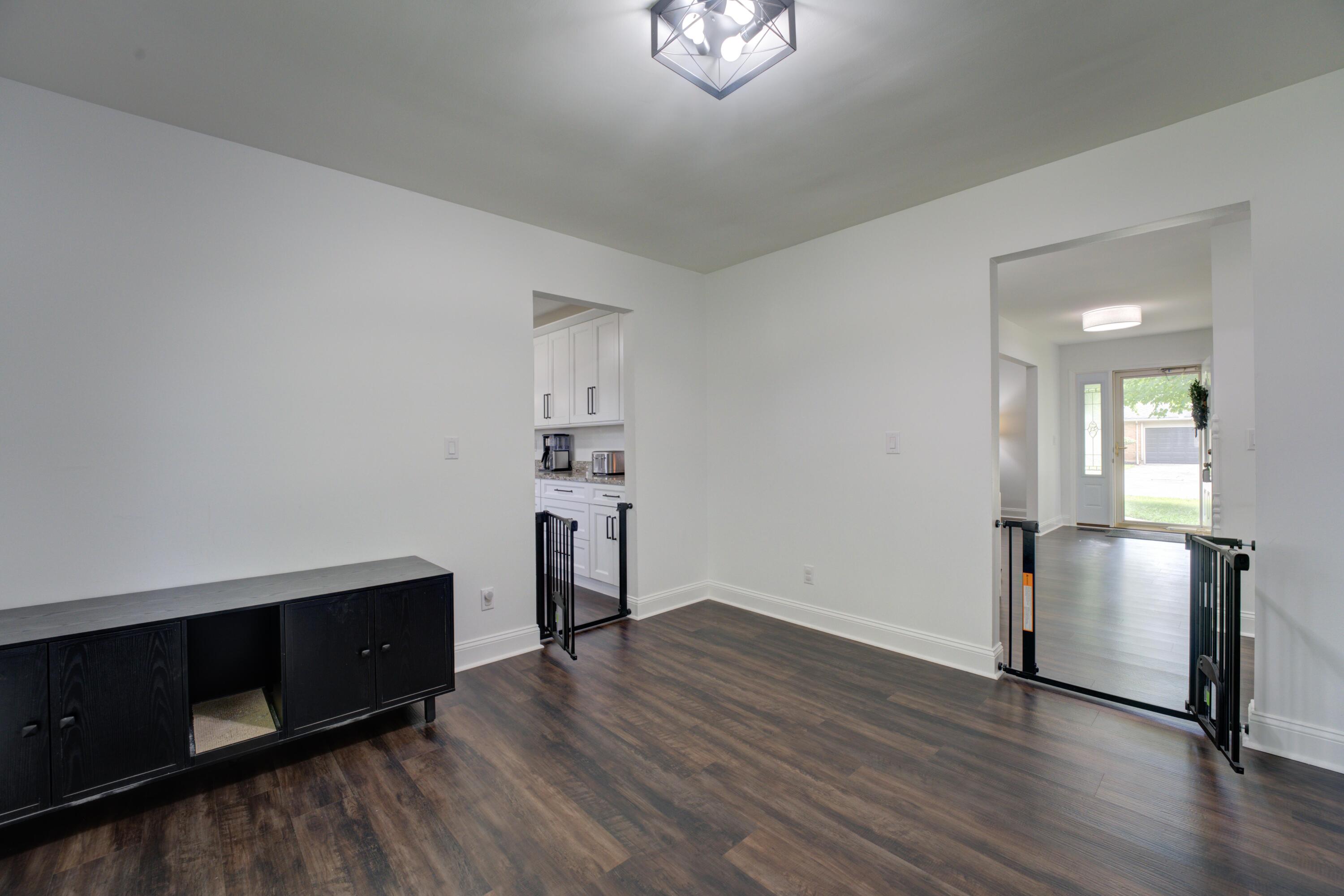 1381 Oaktree, Greenville, Ohio 45331