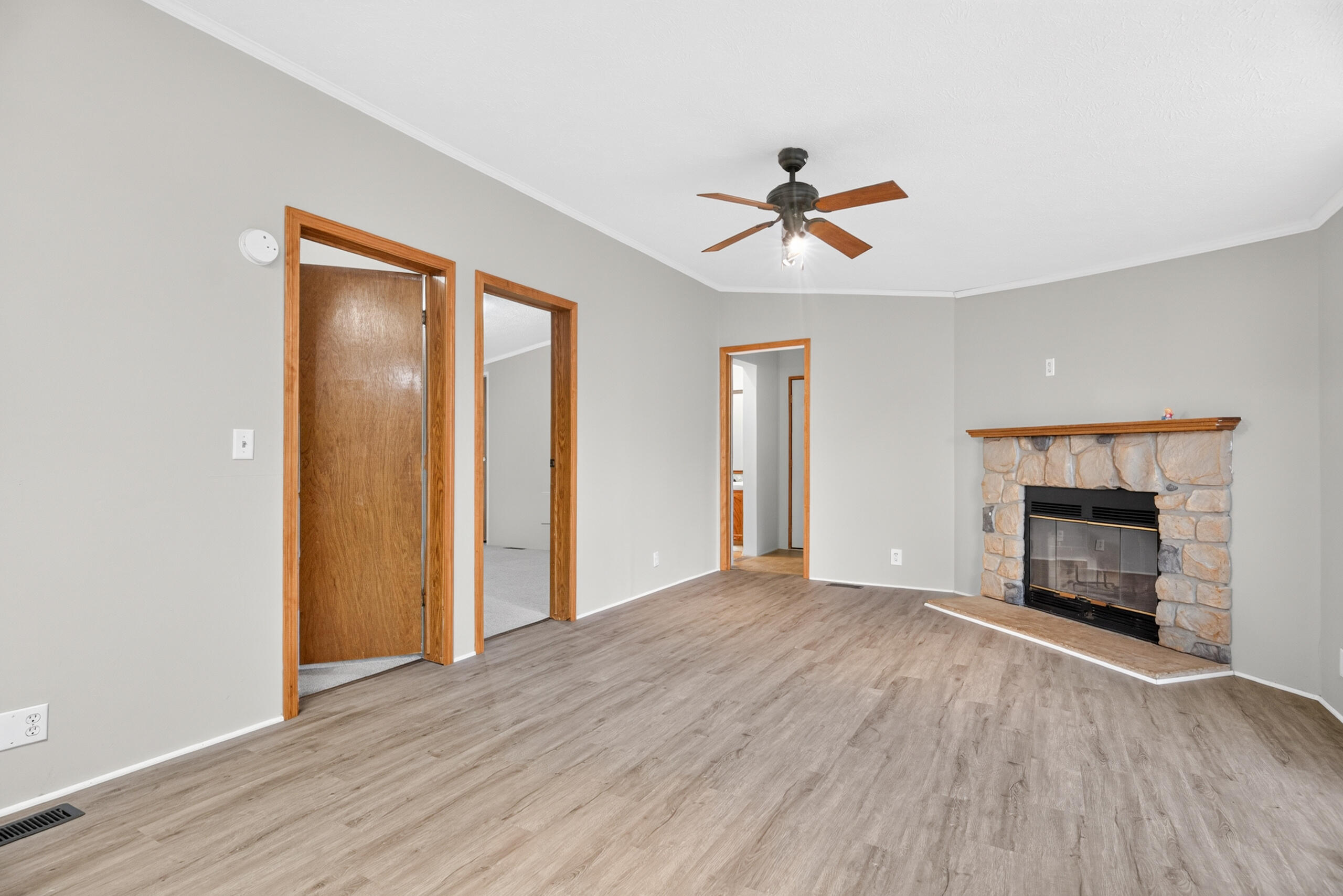 1198 Apple Blossom, Sidney, Ohio 45365