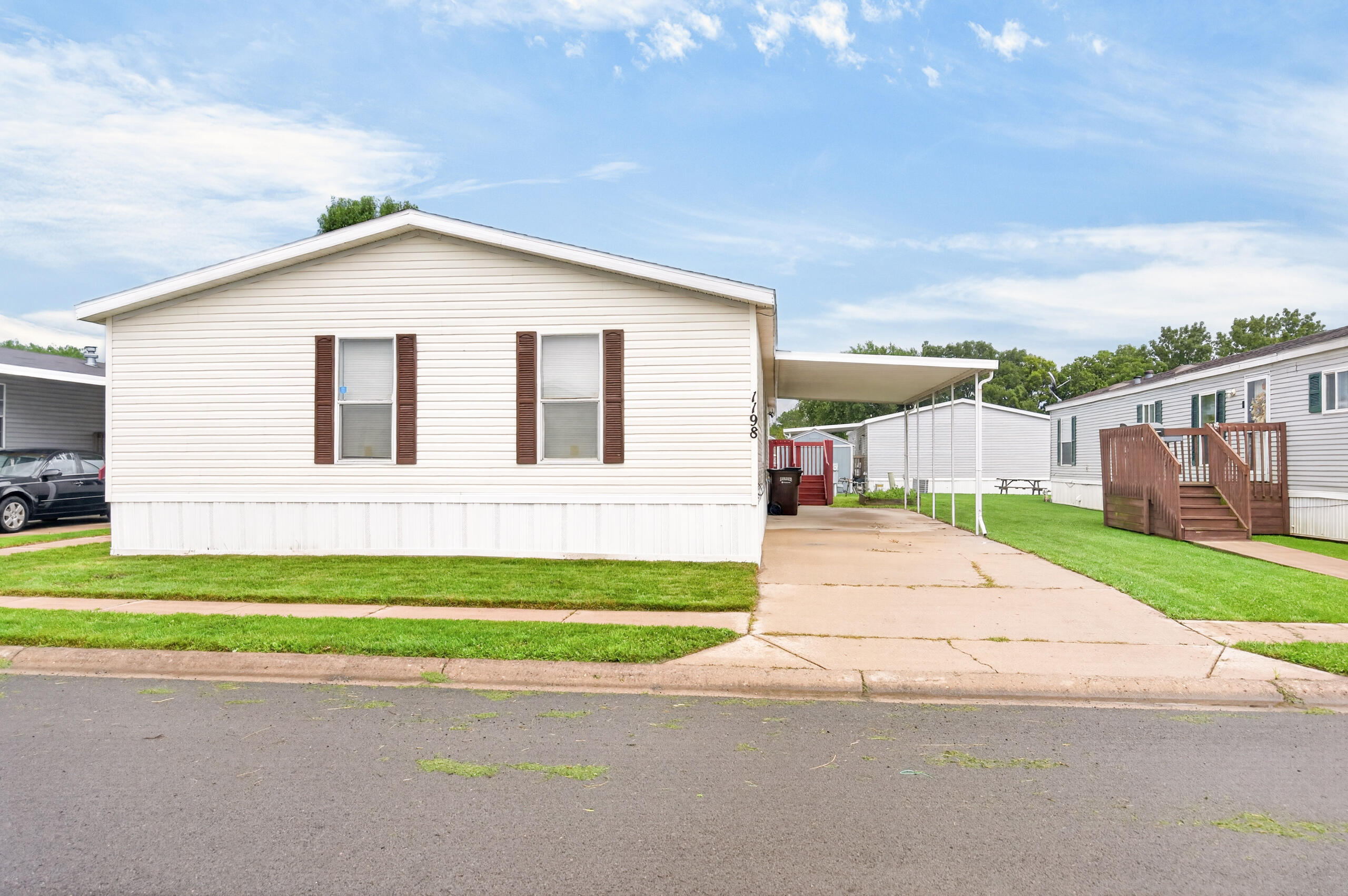 1198 Apple Blossom, Sidney, Ohio 45365