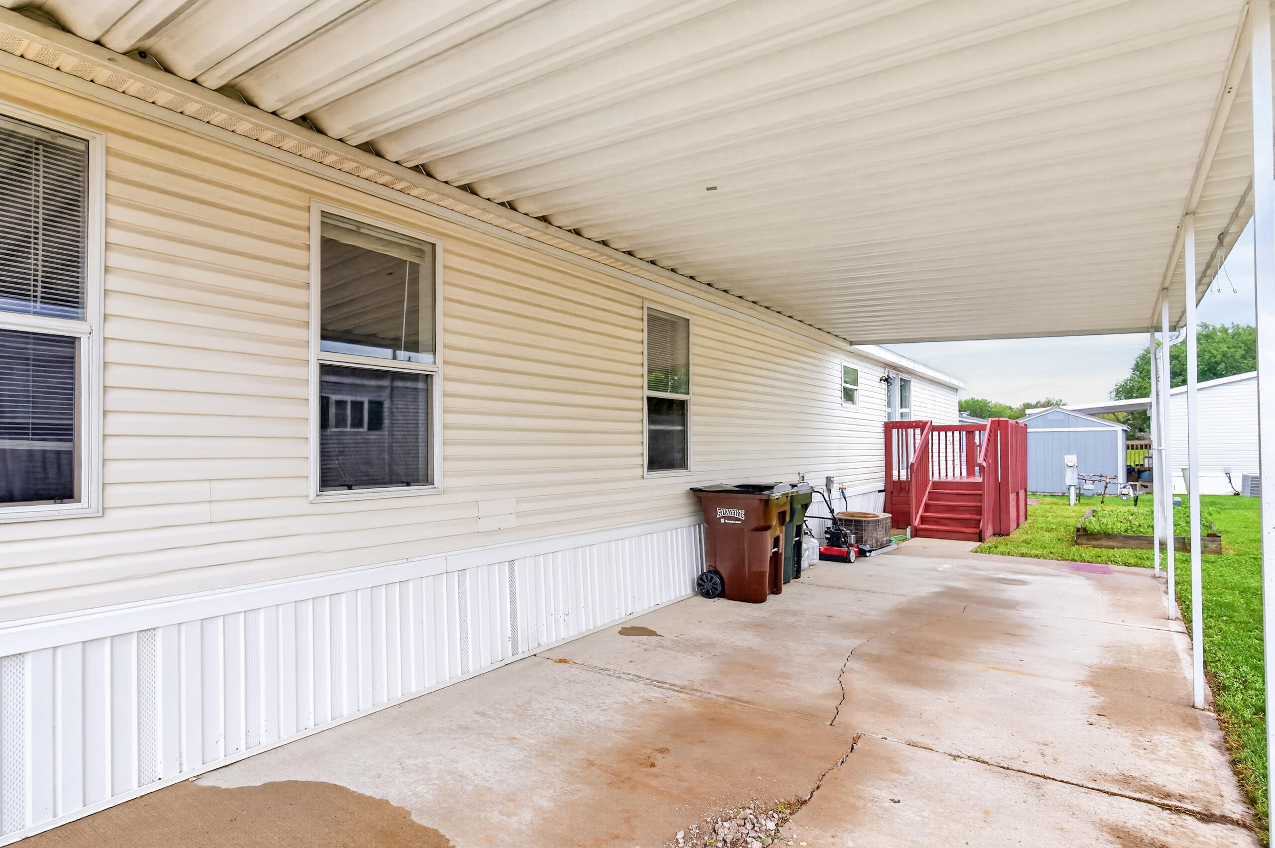1198 Apple Blossom, Sidney, Ohio 45365
