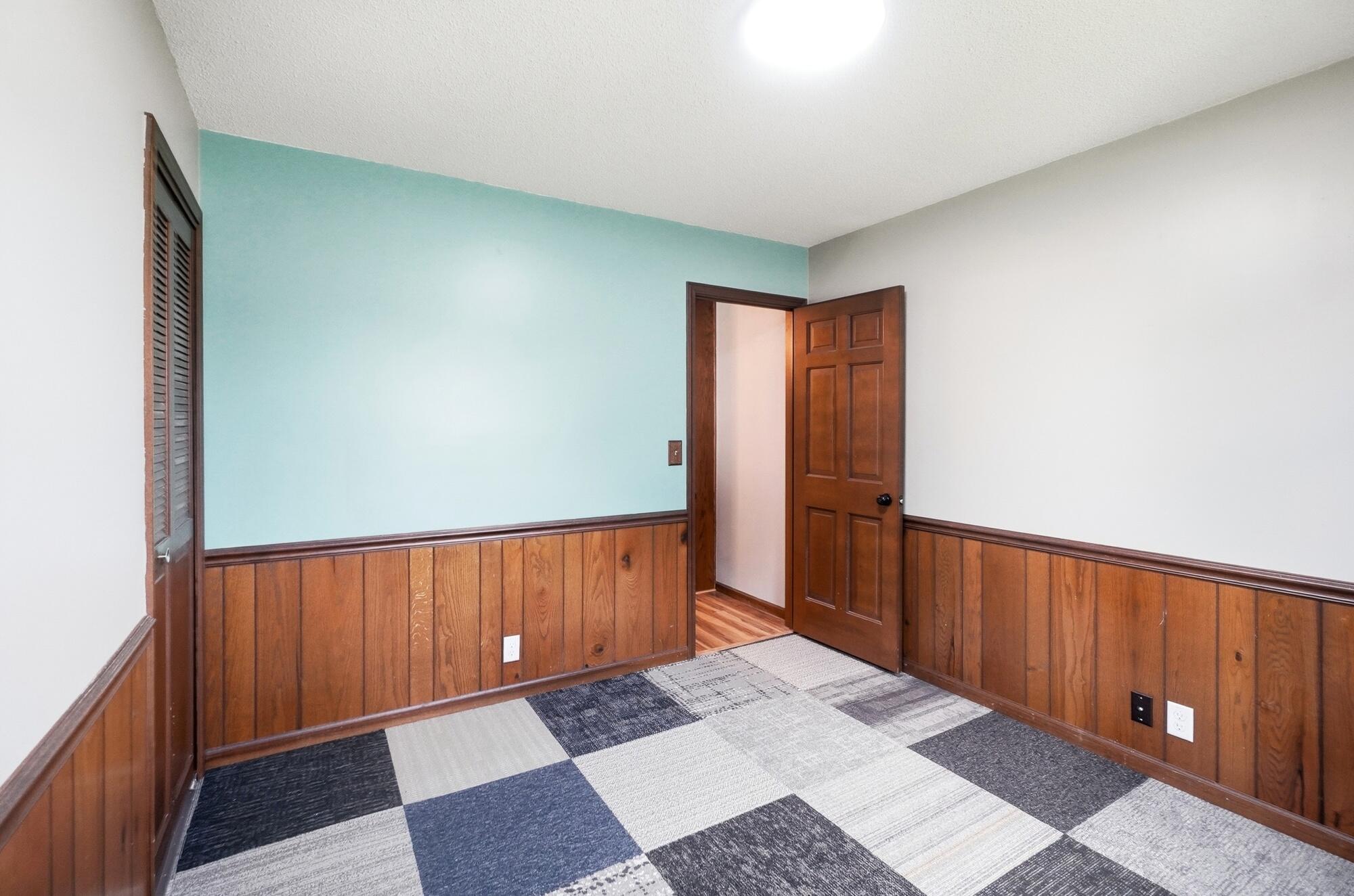 813 Circle, Wapakoneta, Ohio 45895