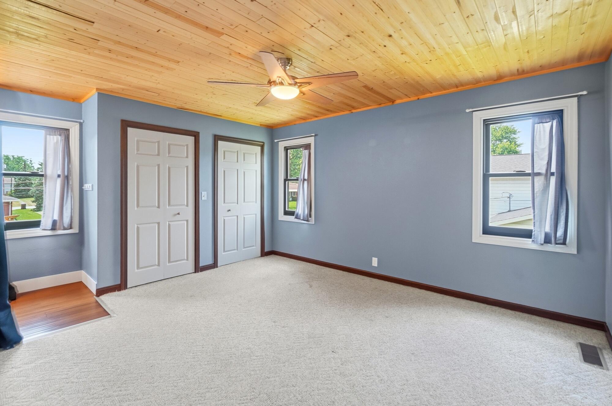 813 Circle, Wapakoneta, Ohio 45895