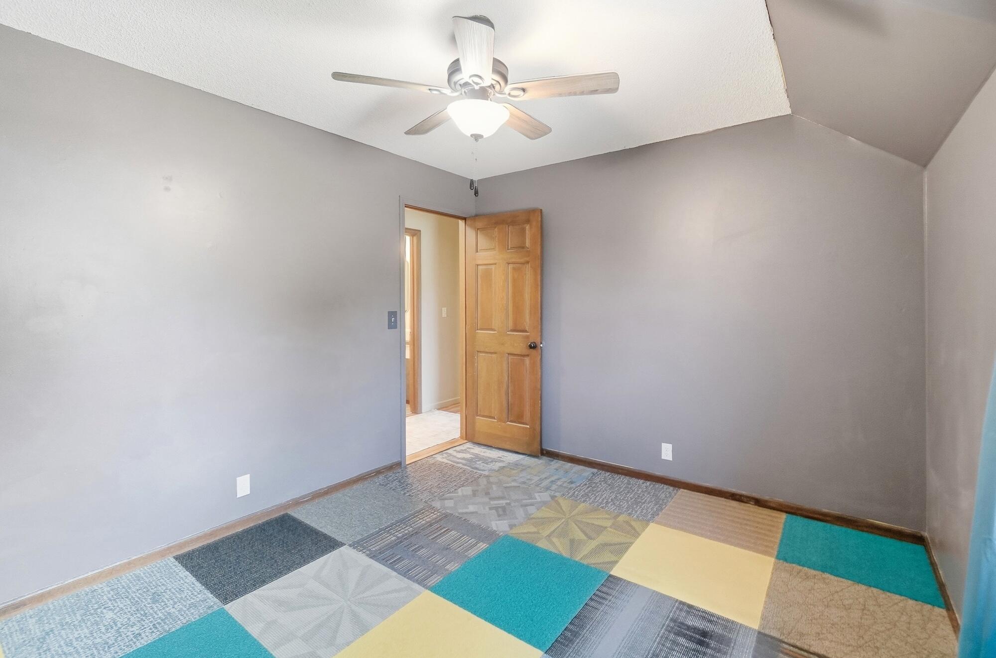 813 Circle, Wapakoneta, Ohio 45895