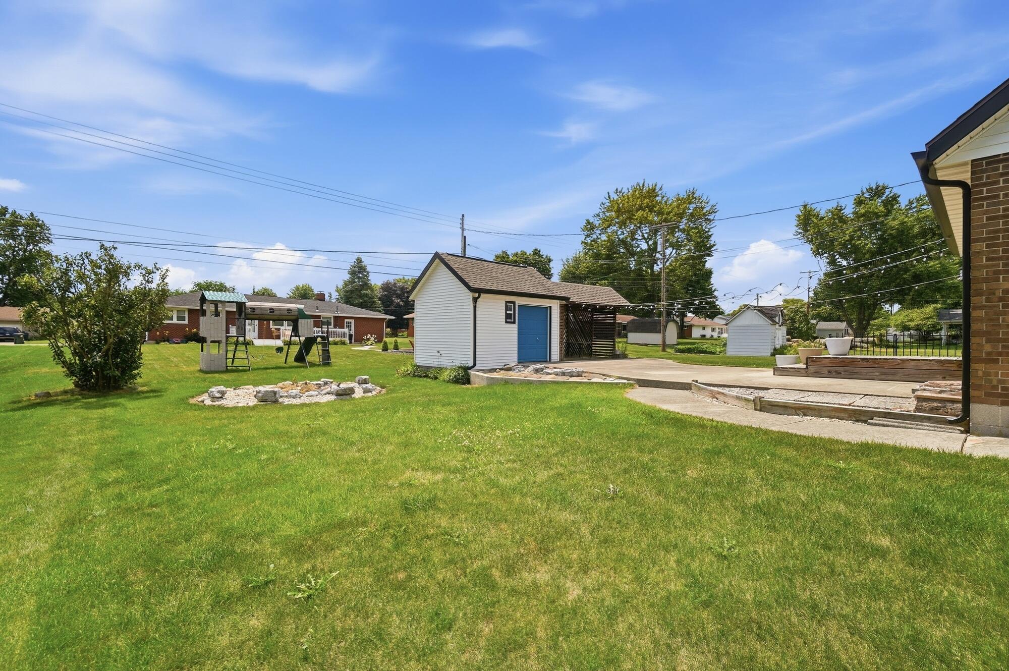813 Circle, Wapakoneta, Ohio 45895