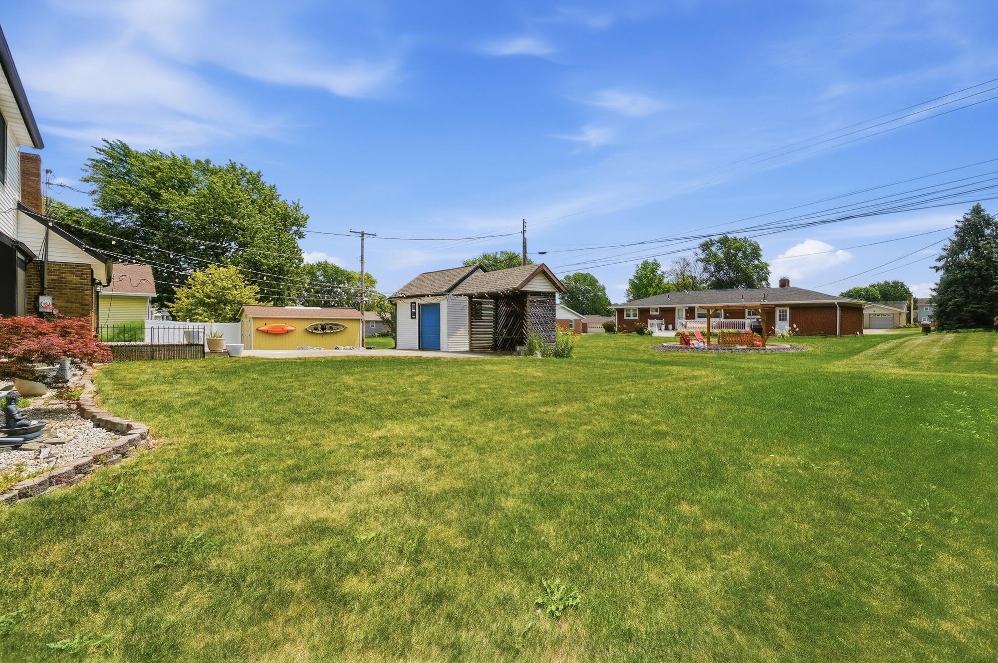 813 Circle, Wapakoneta, Ohio 45895