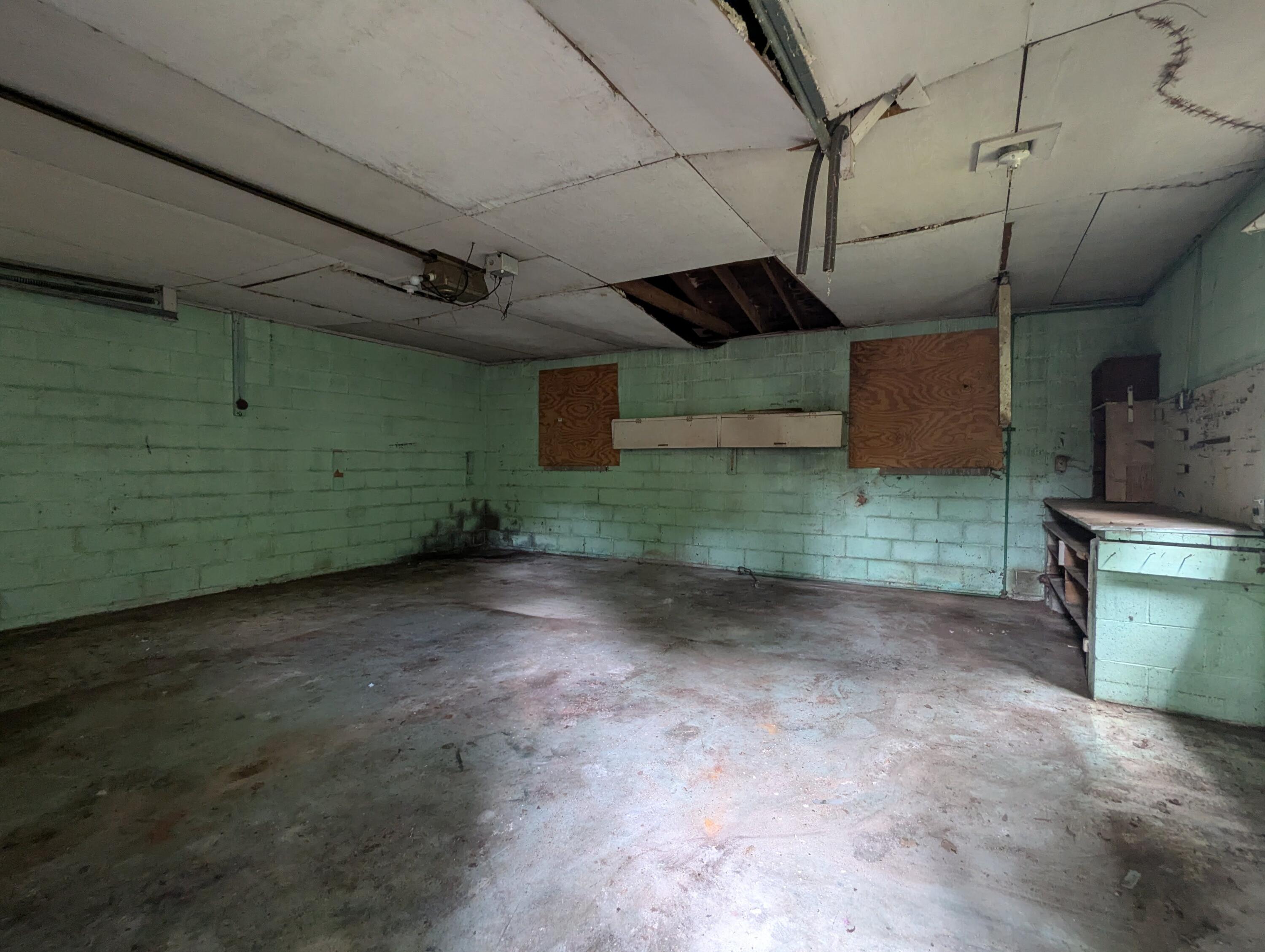 236 Singer, Springfield, Ohio 45506