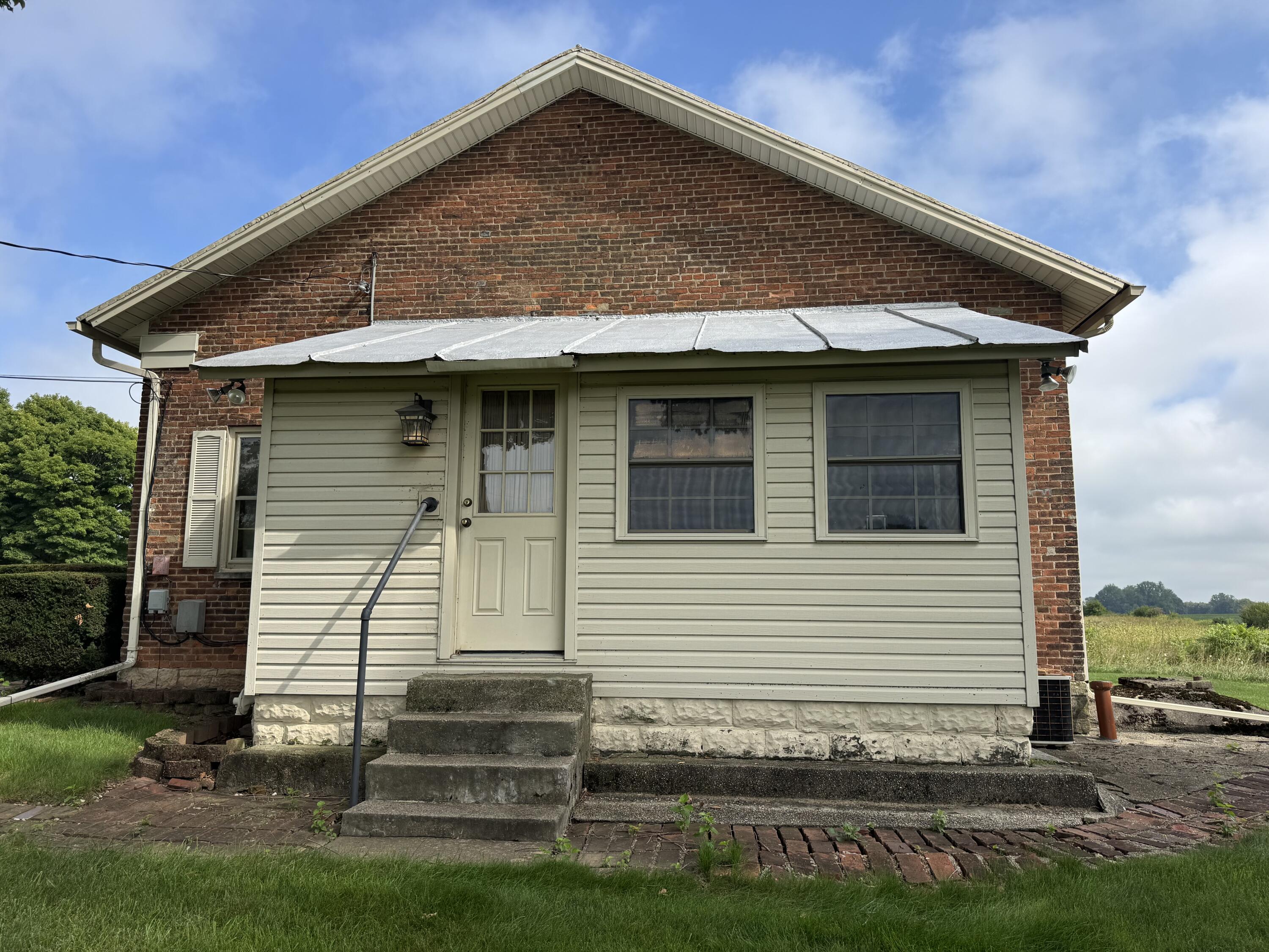 2156 Shrine, Springfield, Ohio 45502
