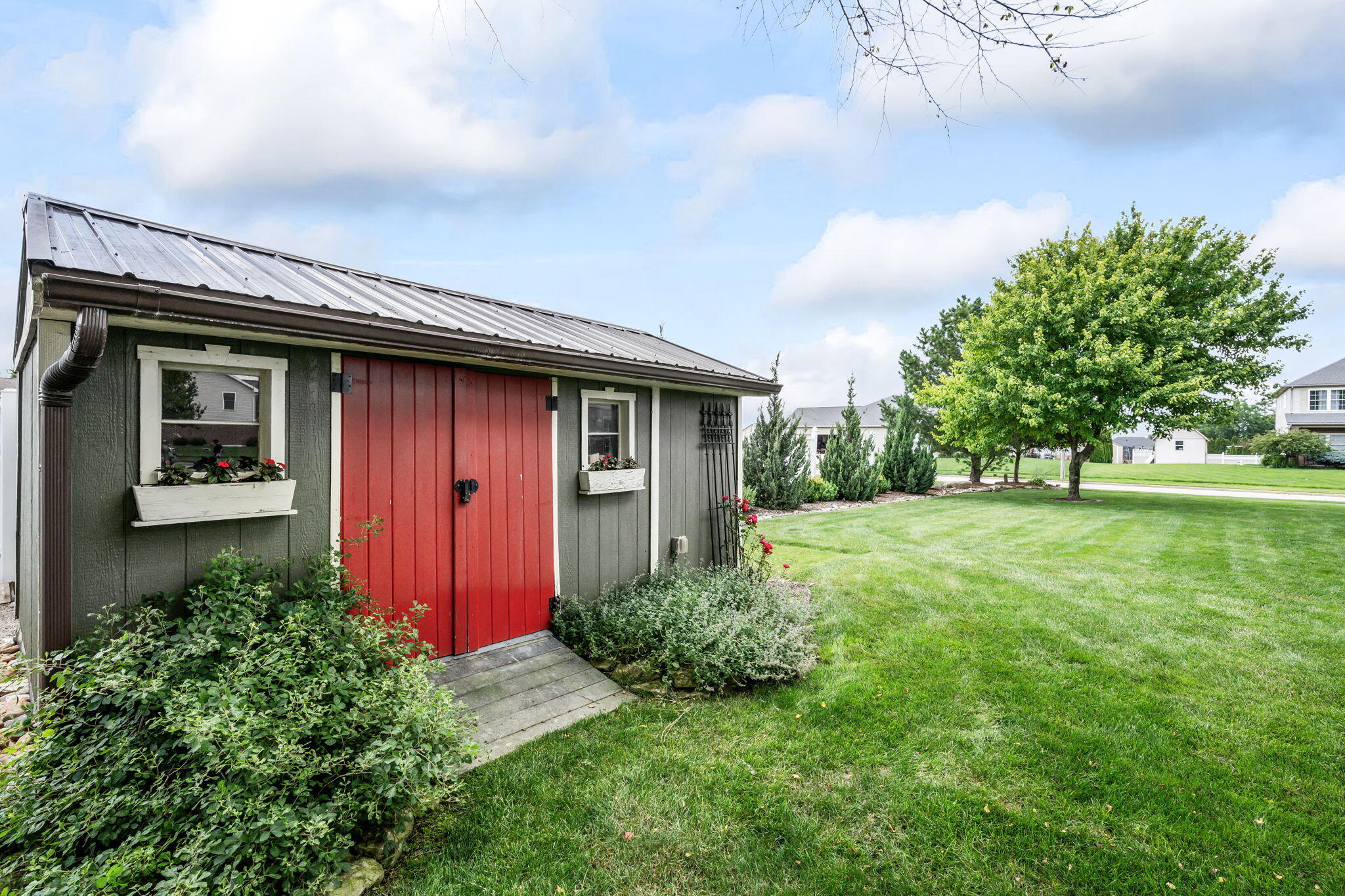 884 Shaftsbury, Troy, Ohio 45373