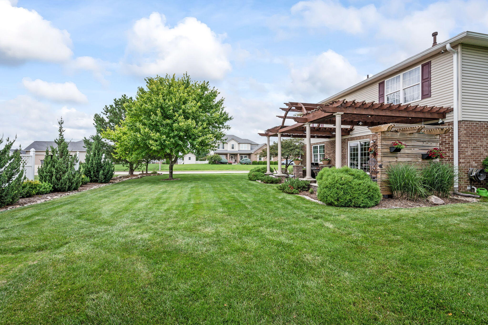 884 Shaftsbury, Troy, Ohio 45373