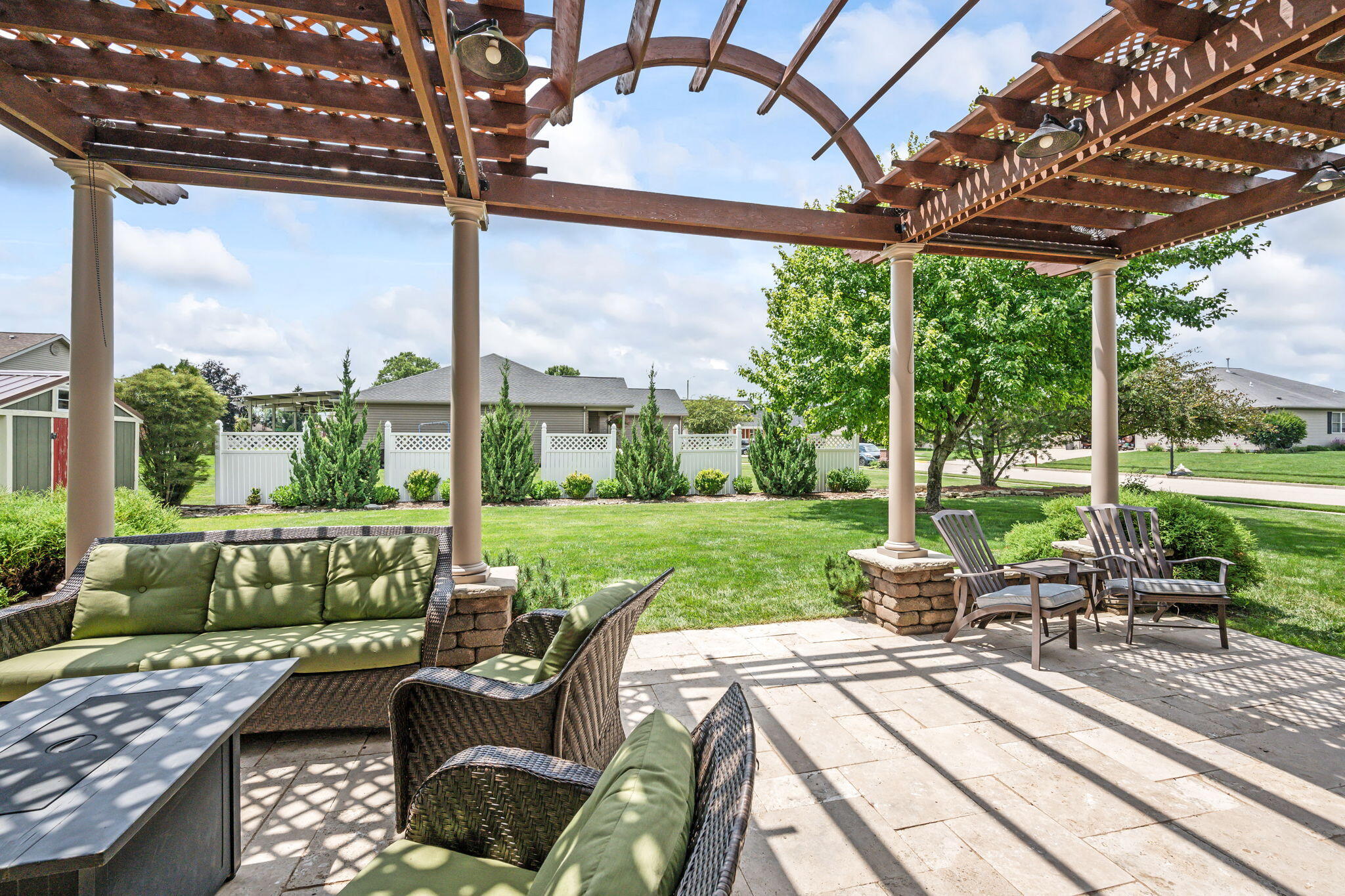 884 Shaftsbury, Troy, Ohio 45373