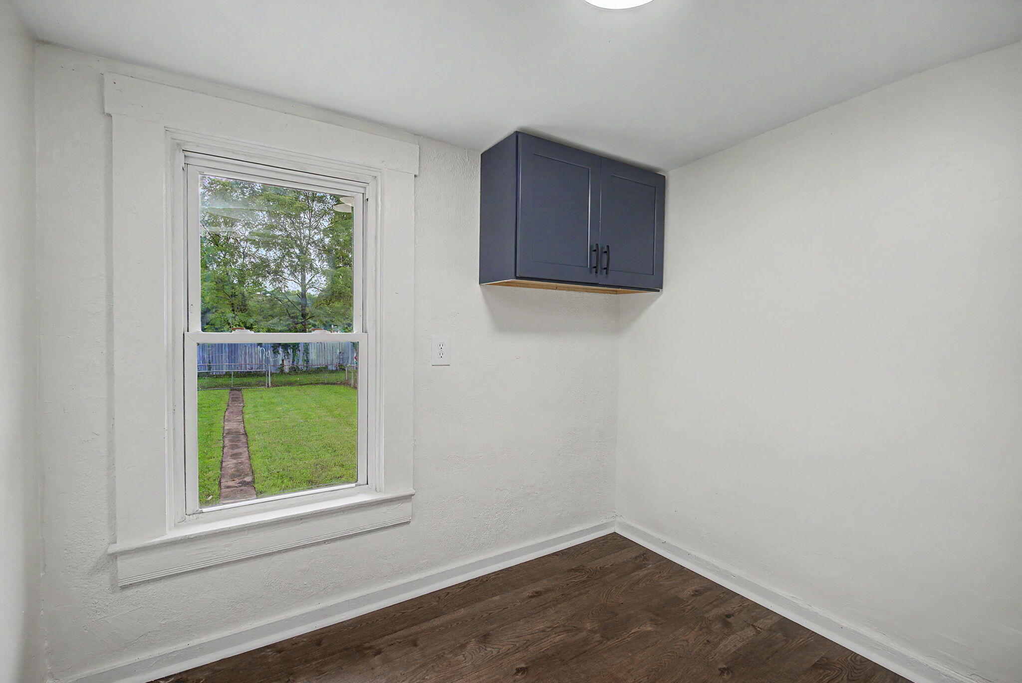 863 Sherman, Springfield, Ohio 45503