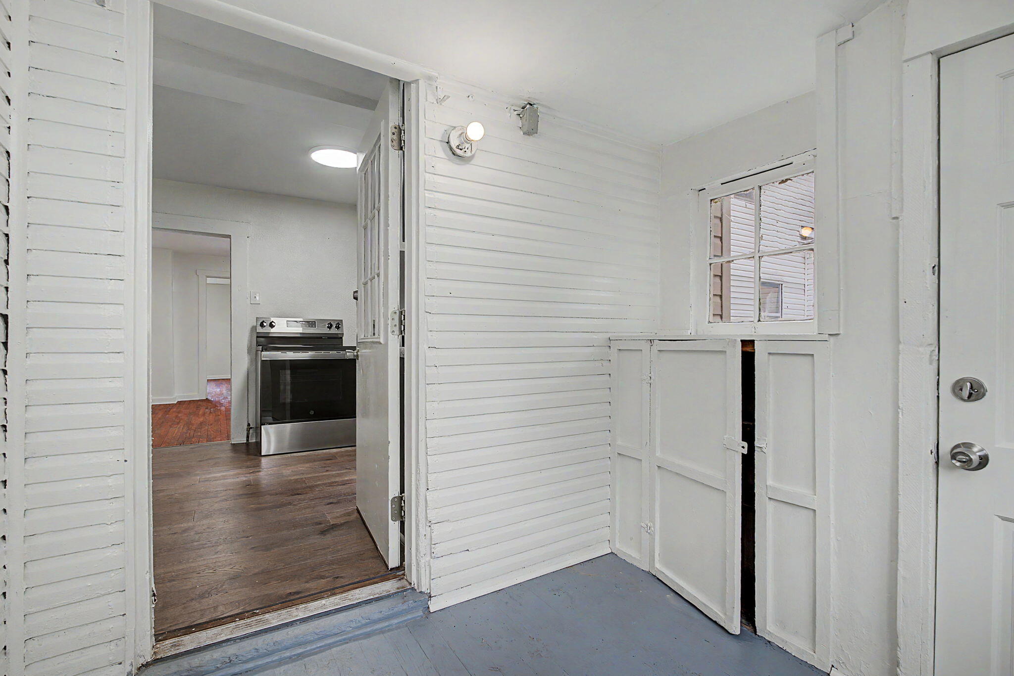 863 Sherman, Springfield, Ohio 45503
