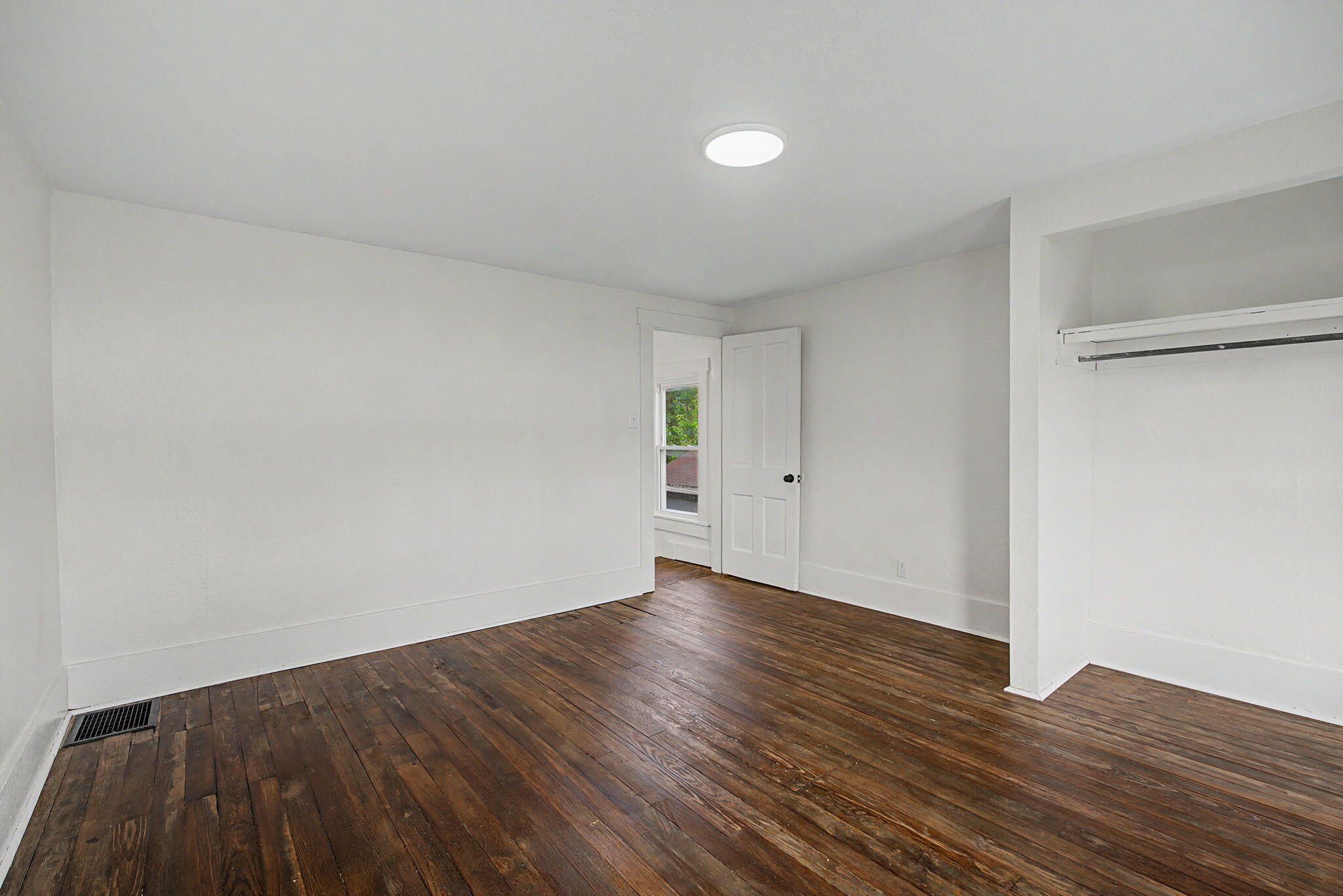 863 Sherman, Springfield, Ohio 45503