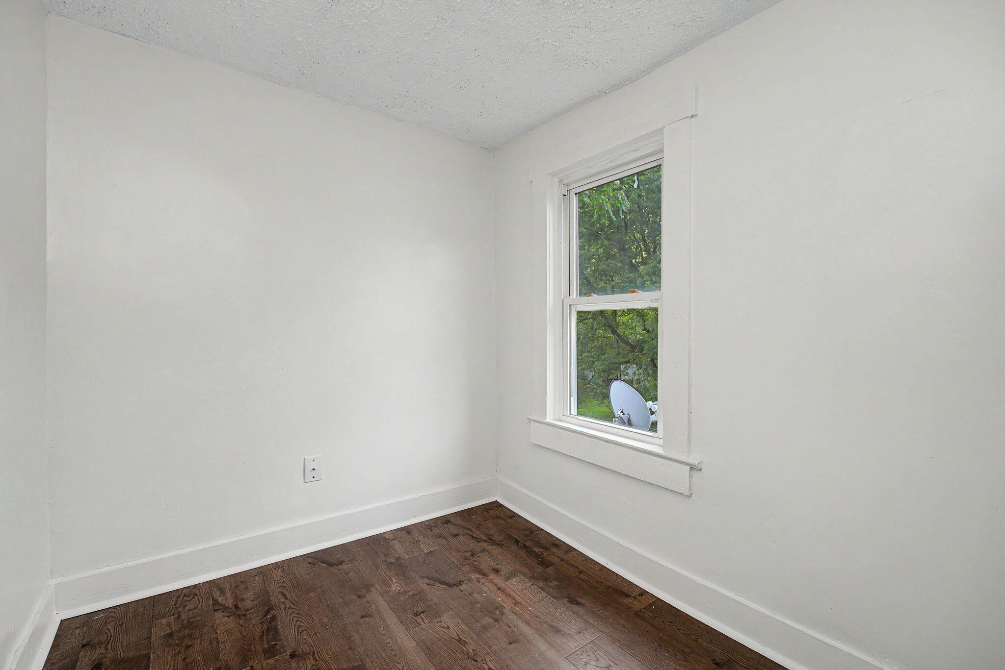 863 Sherman, Springfield, Ohio 45503