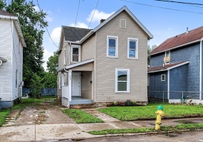 863 Sherman, Springfield, Ohio 45503, 4 Bedrooms Bedrooms, ,1 BathroomBathrooms,Residential,For Sale,Sherman,1047944