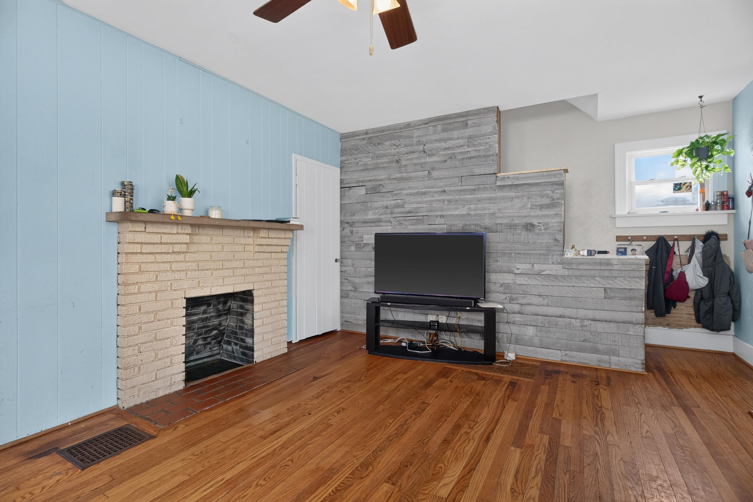 814 Gondert, Dayton, Ohio 45403