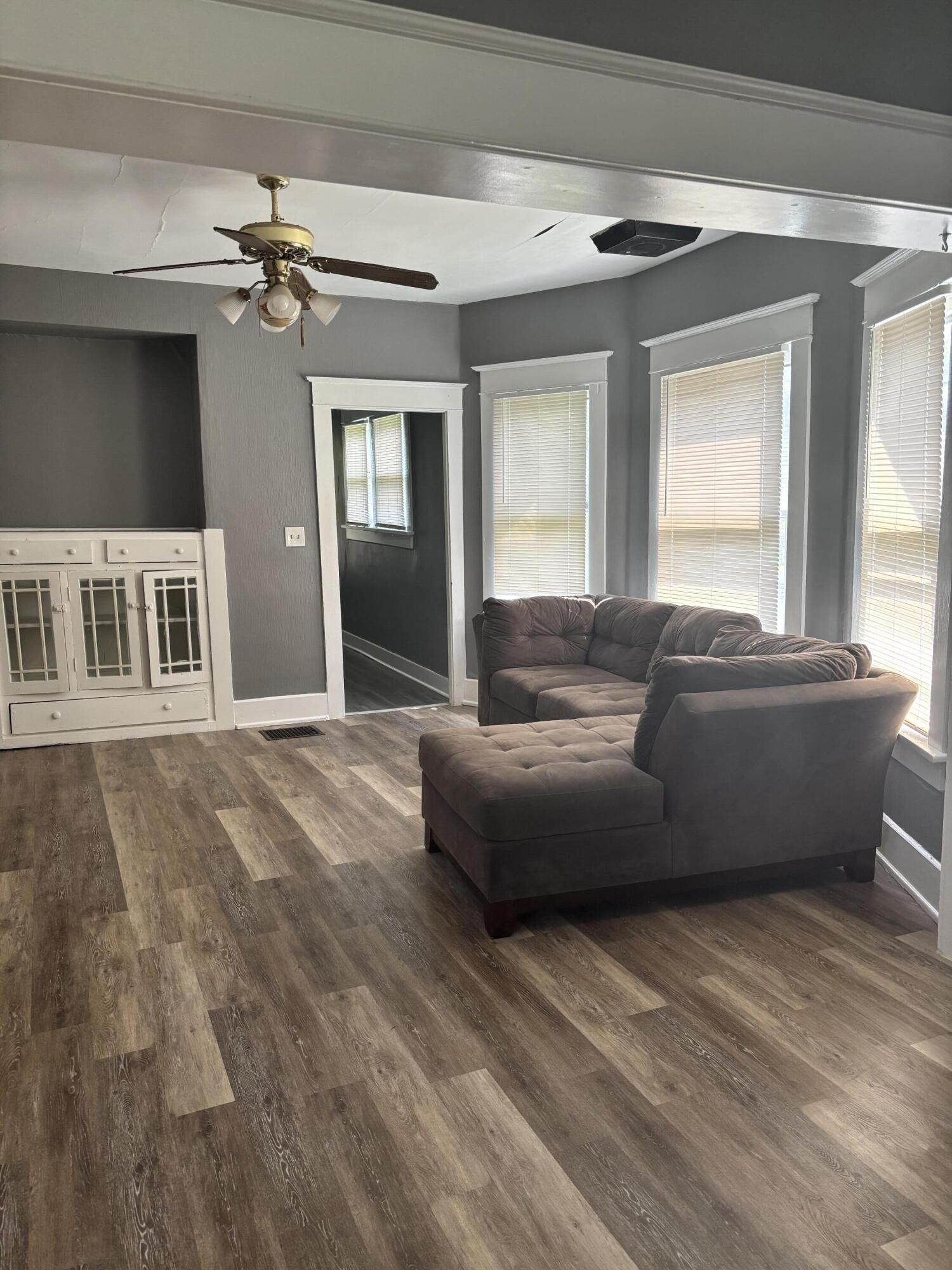 1628 Woodward, Springfield, Ohio 45506