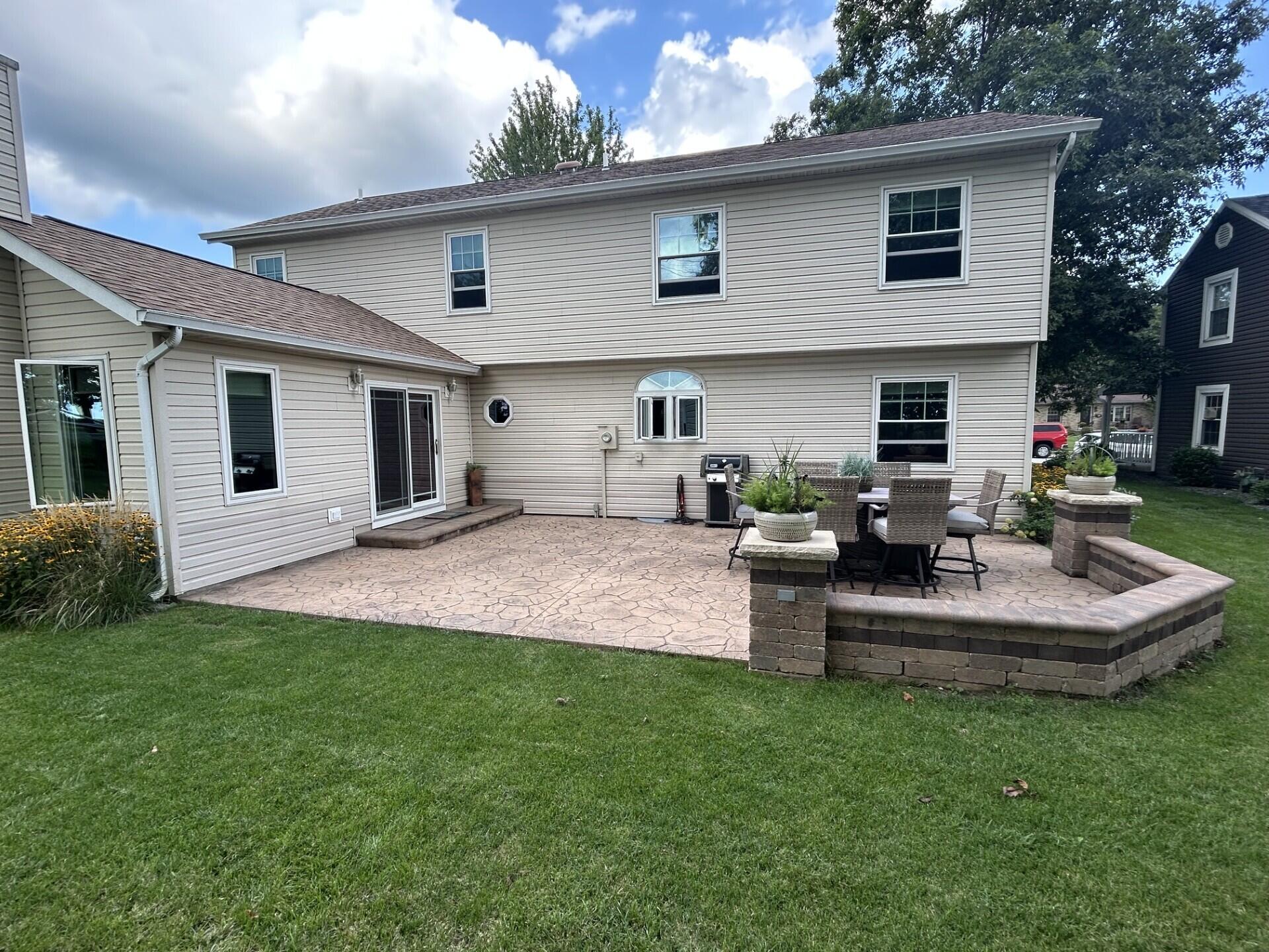 1917 Cheshire, Saint Marys, Ohio 45885