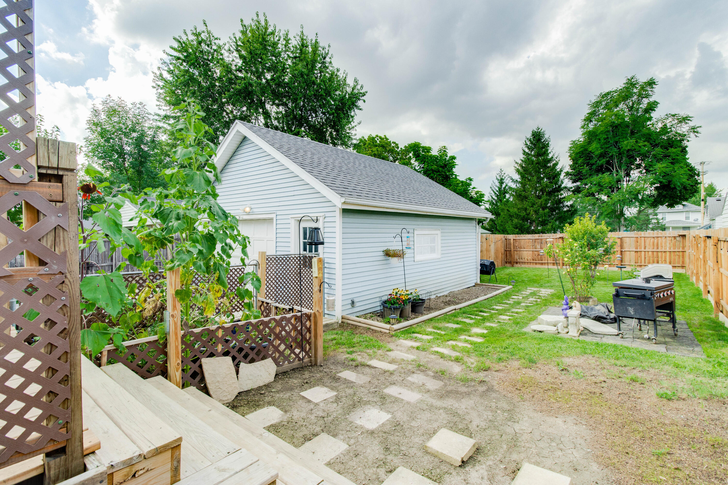 520 Marian, Lima, Ohio 45801