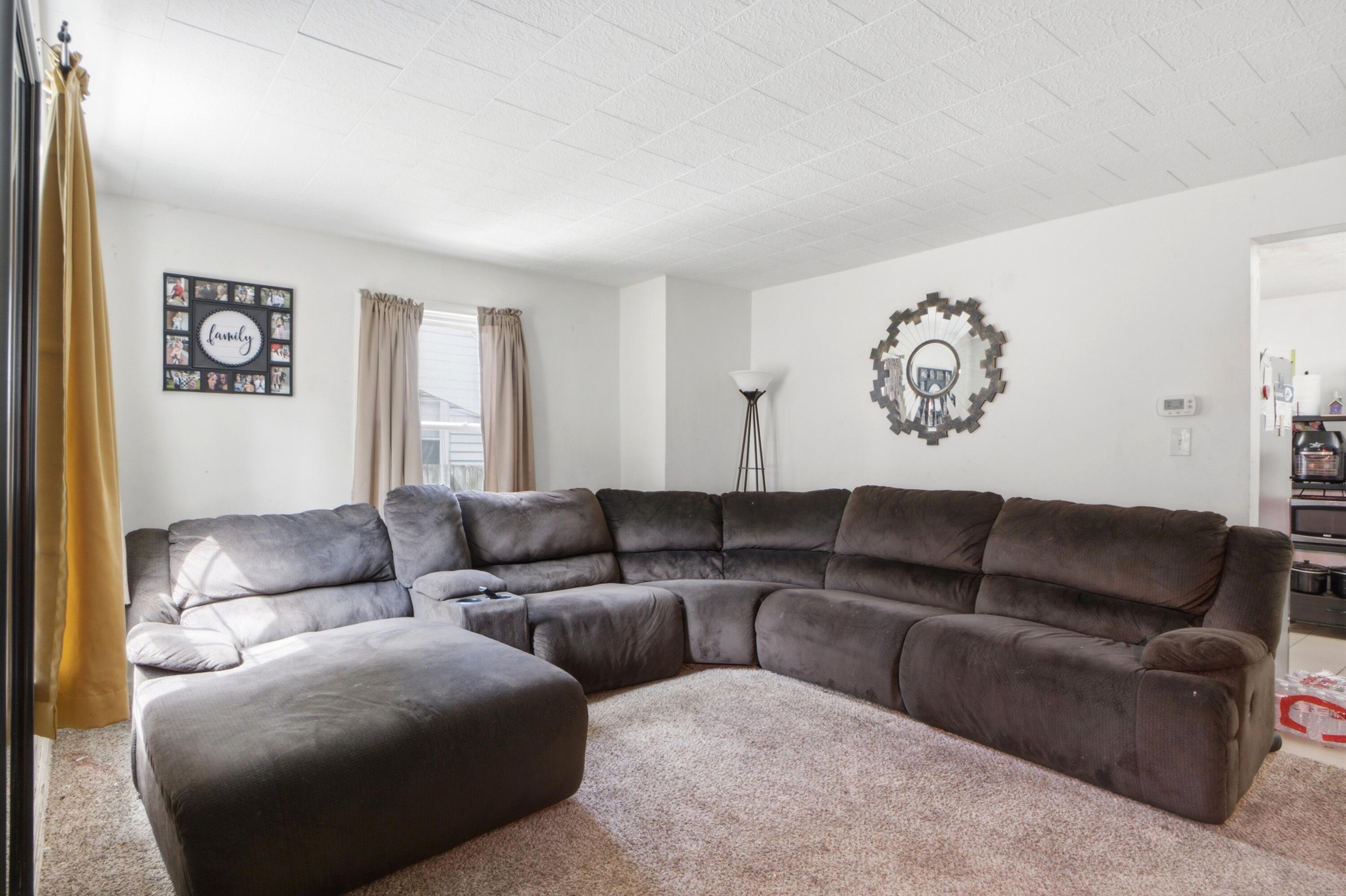 4933 Lindbergh, Dayton, Ohio 45449