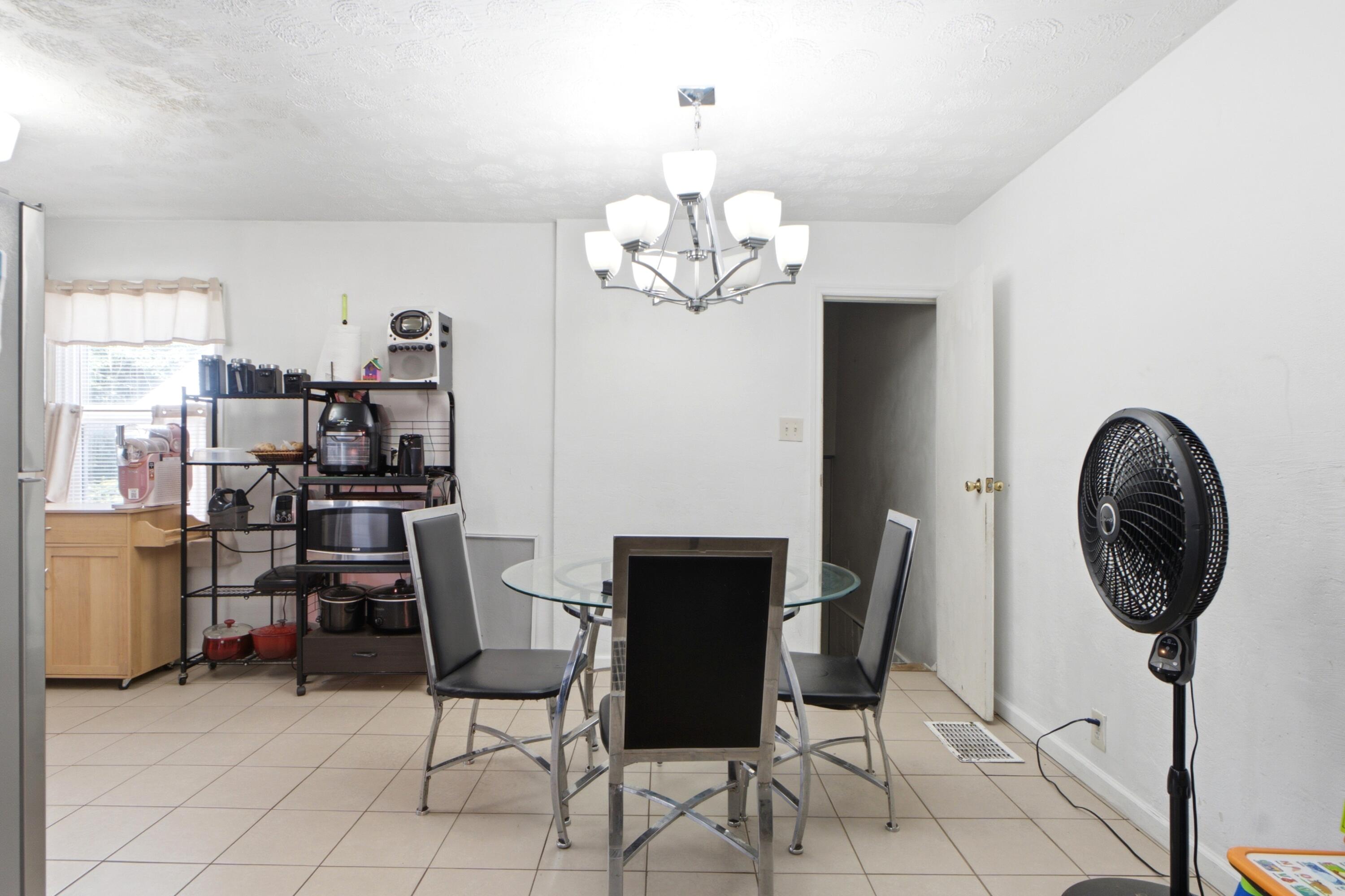 4933 Lindbergh, Dayton, Ohio 45449