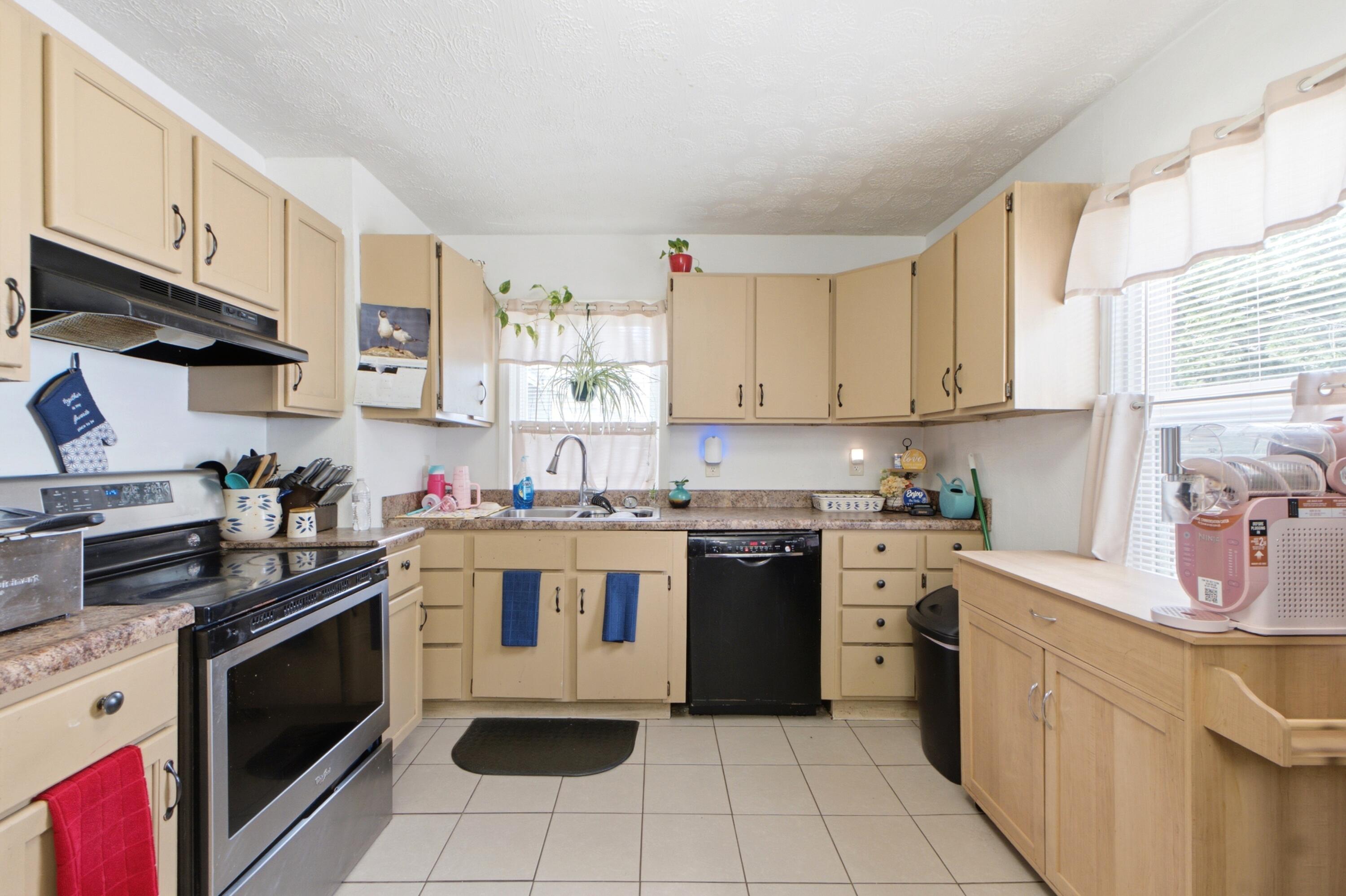 4933 Lindbergh, Dayton, Ohio 45449