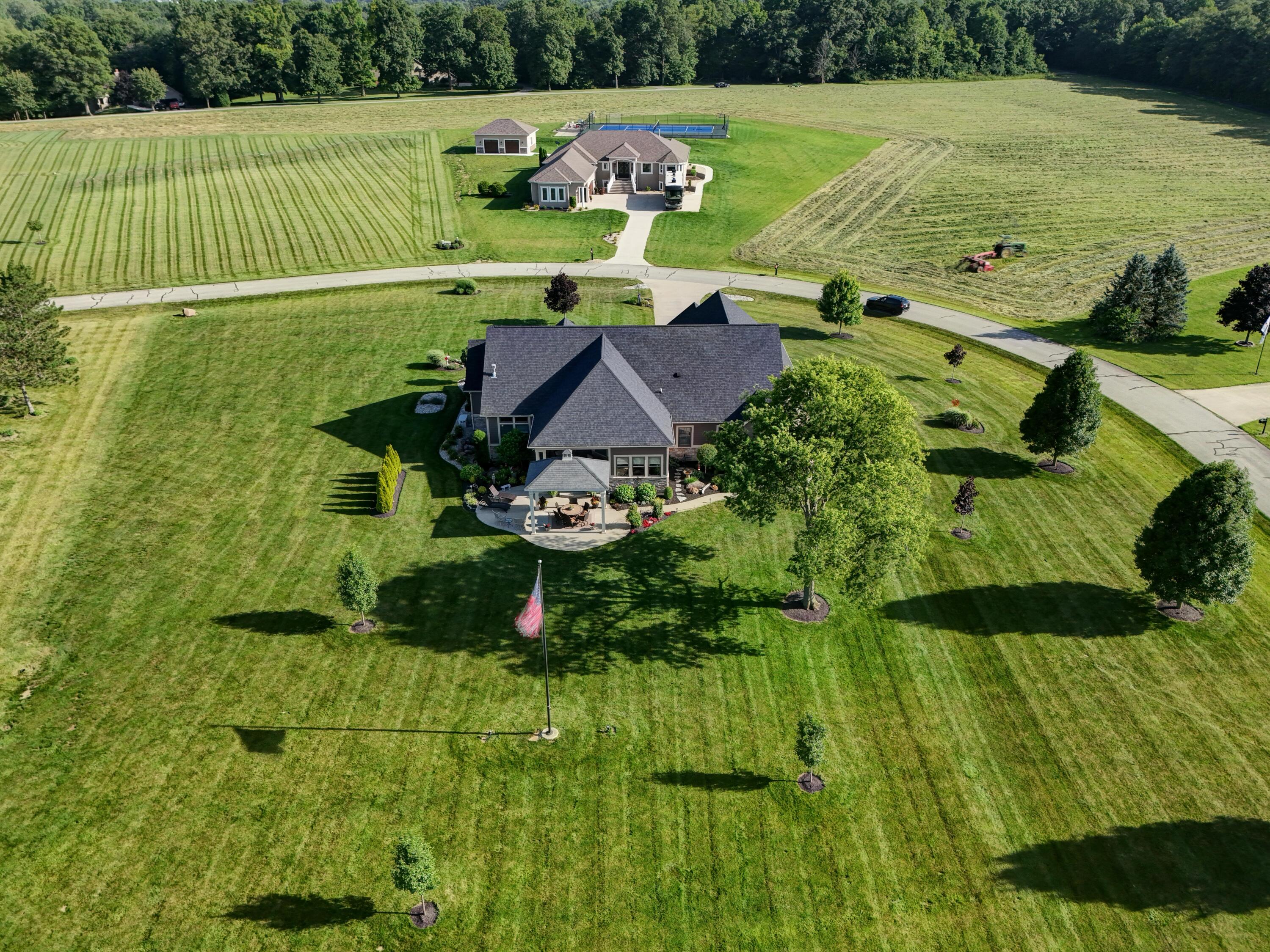 6414 Willow Lake, Greenville, Ohio 45331