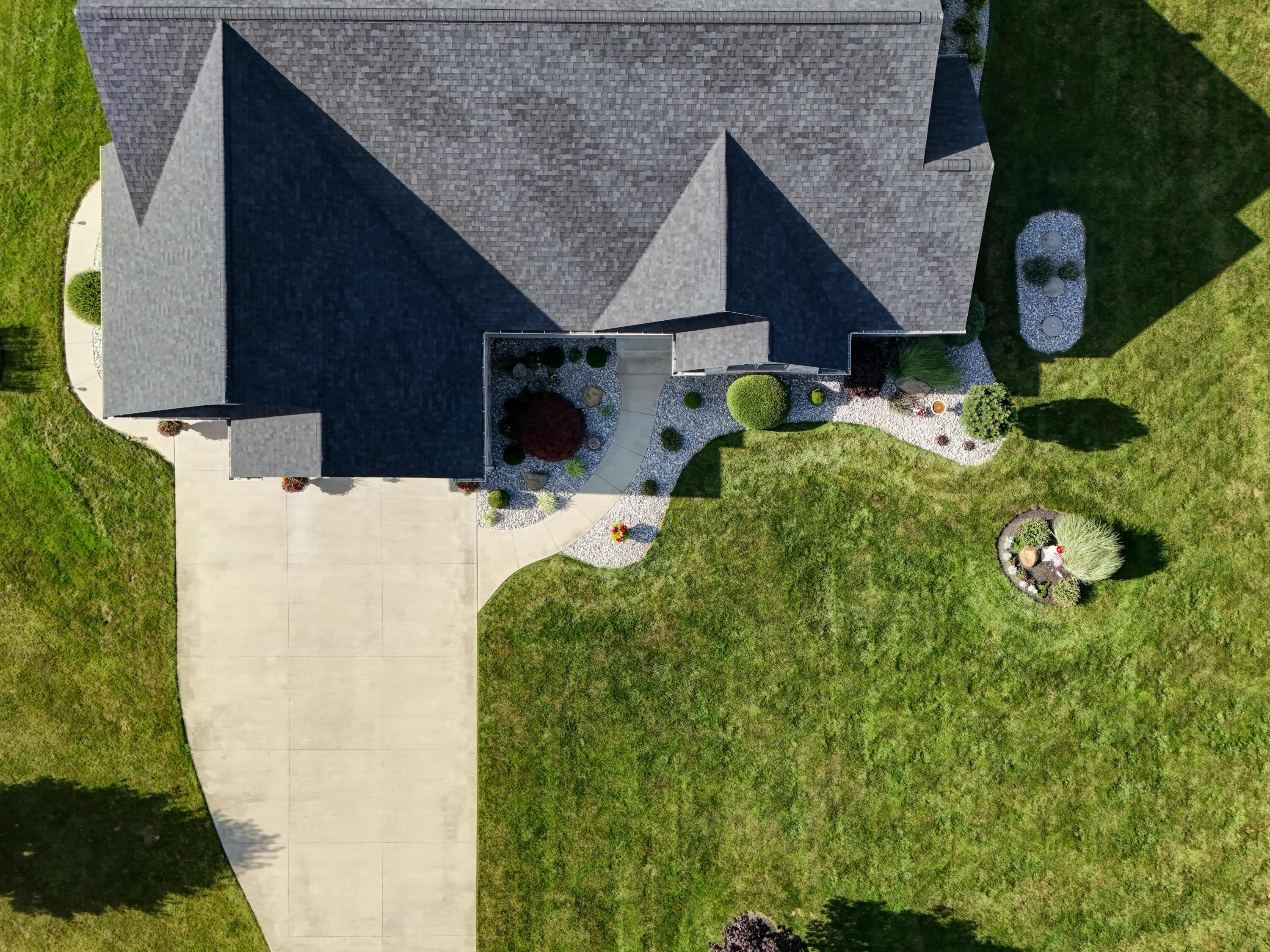 6414 Willow Lake, Greenville, Ohio 45331