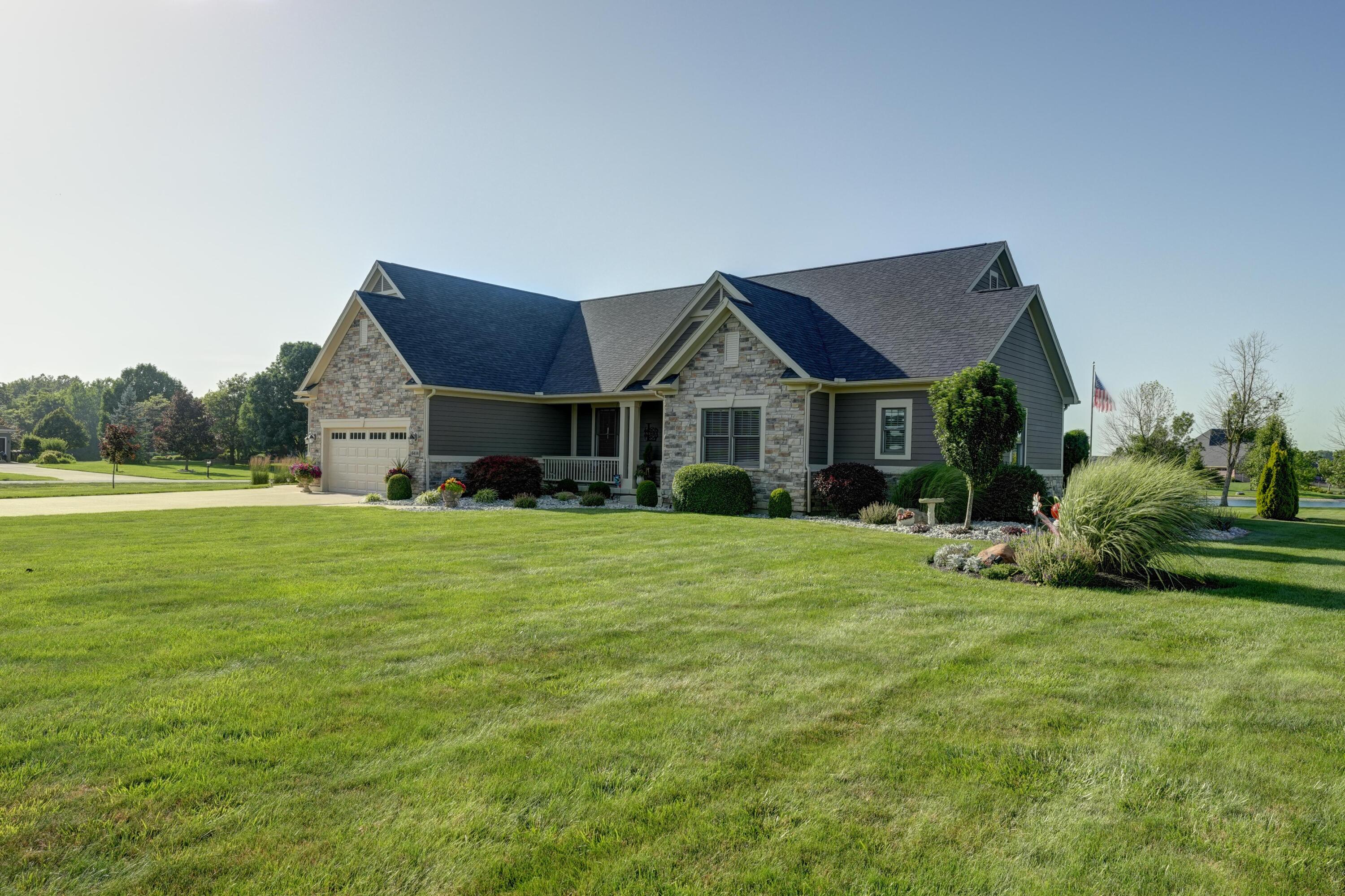 6414 Willow Lake, Greenville, Ohio 45331