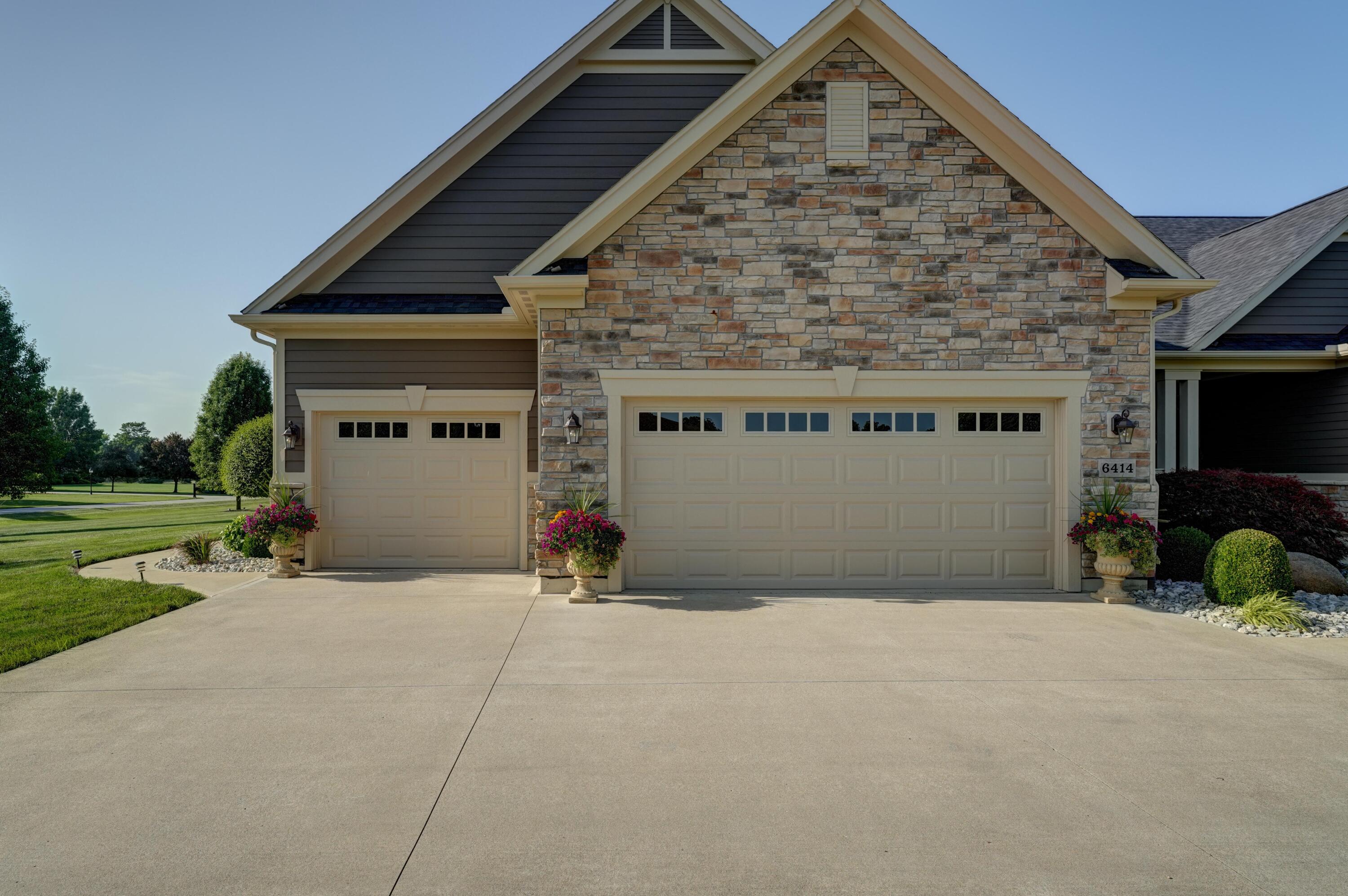 6414 Willow Lake, Greenville, Ohio 45331