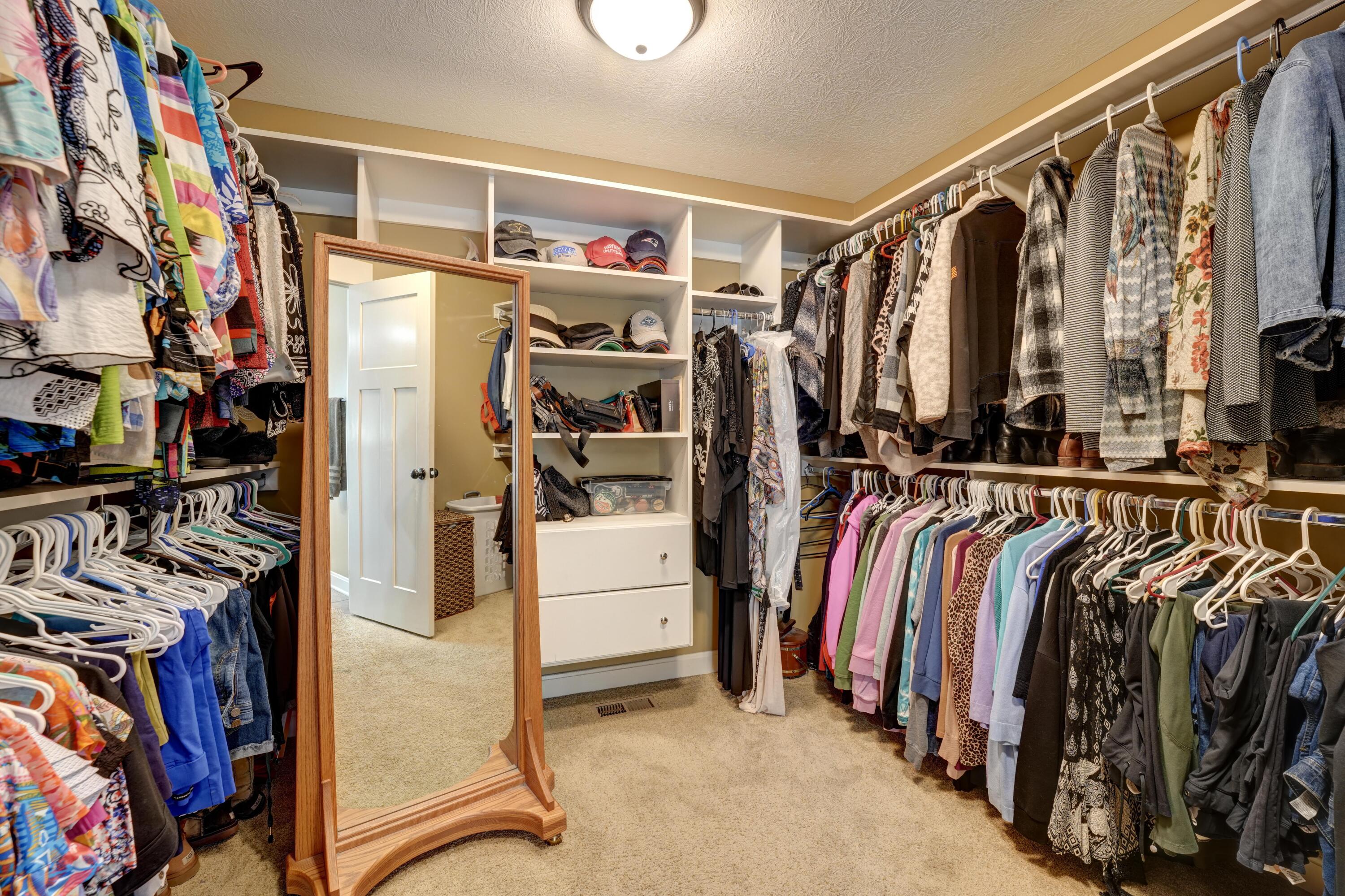 6414 Willow Lake, Greenville, Ohio 45331