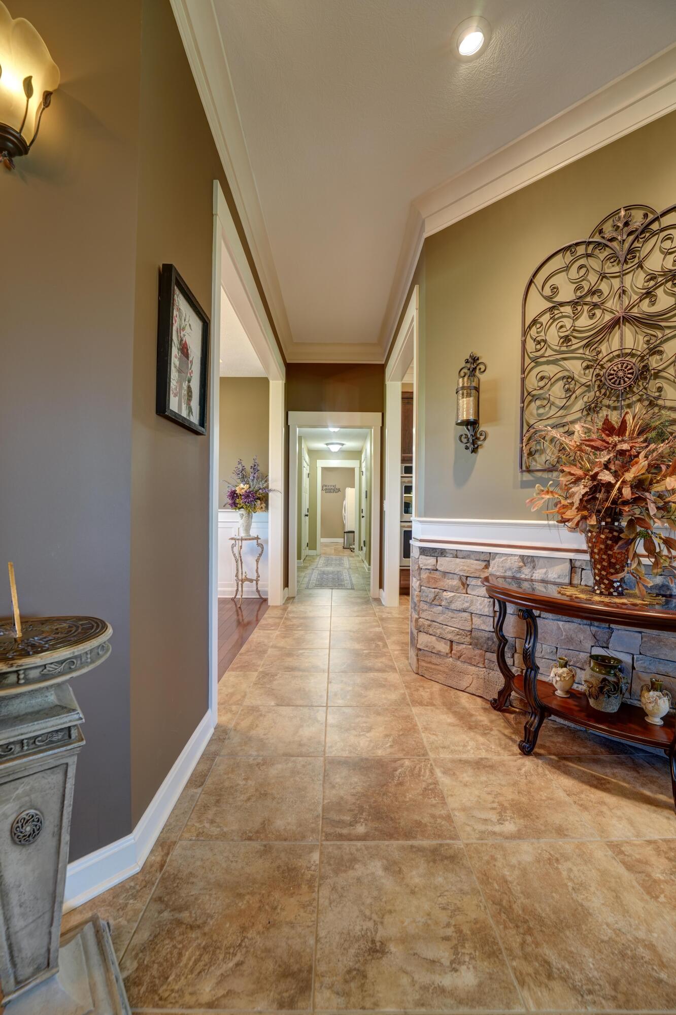 6414 Willow Lake, Greenville, Ohio 45331