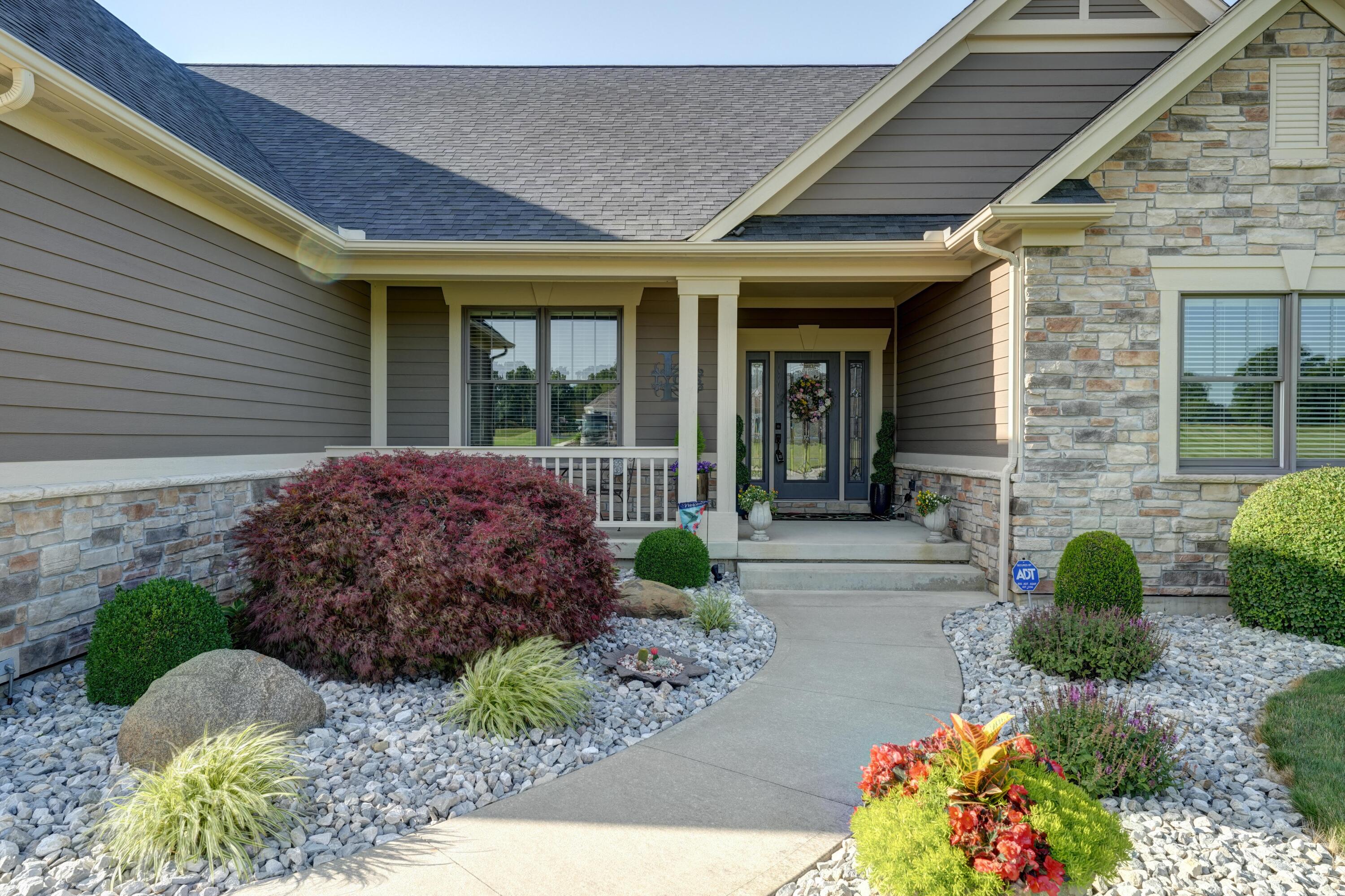 6414 Willow Lake, Greenville, Ohio 45331