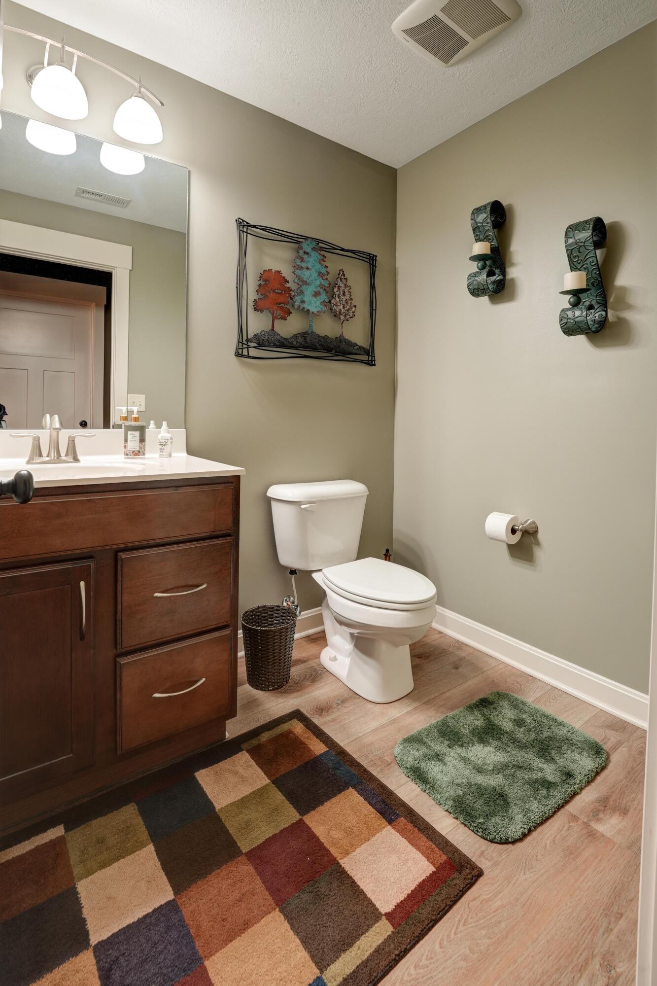 6414 Willow Lake, Greenville, Ohio 45331