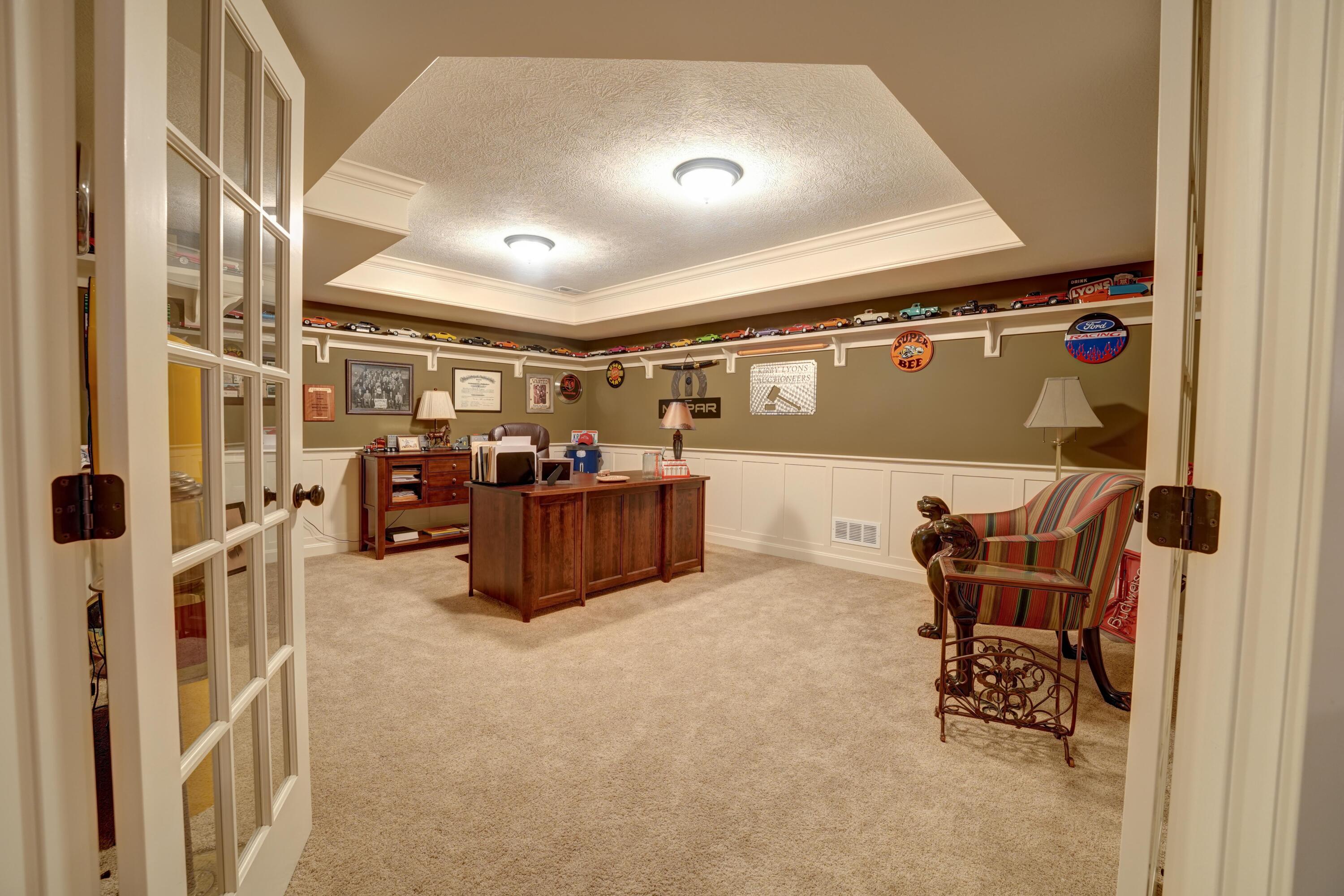 6414 Willow Lake, Greenville, Ohio 45331