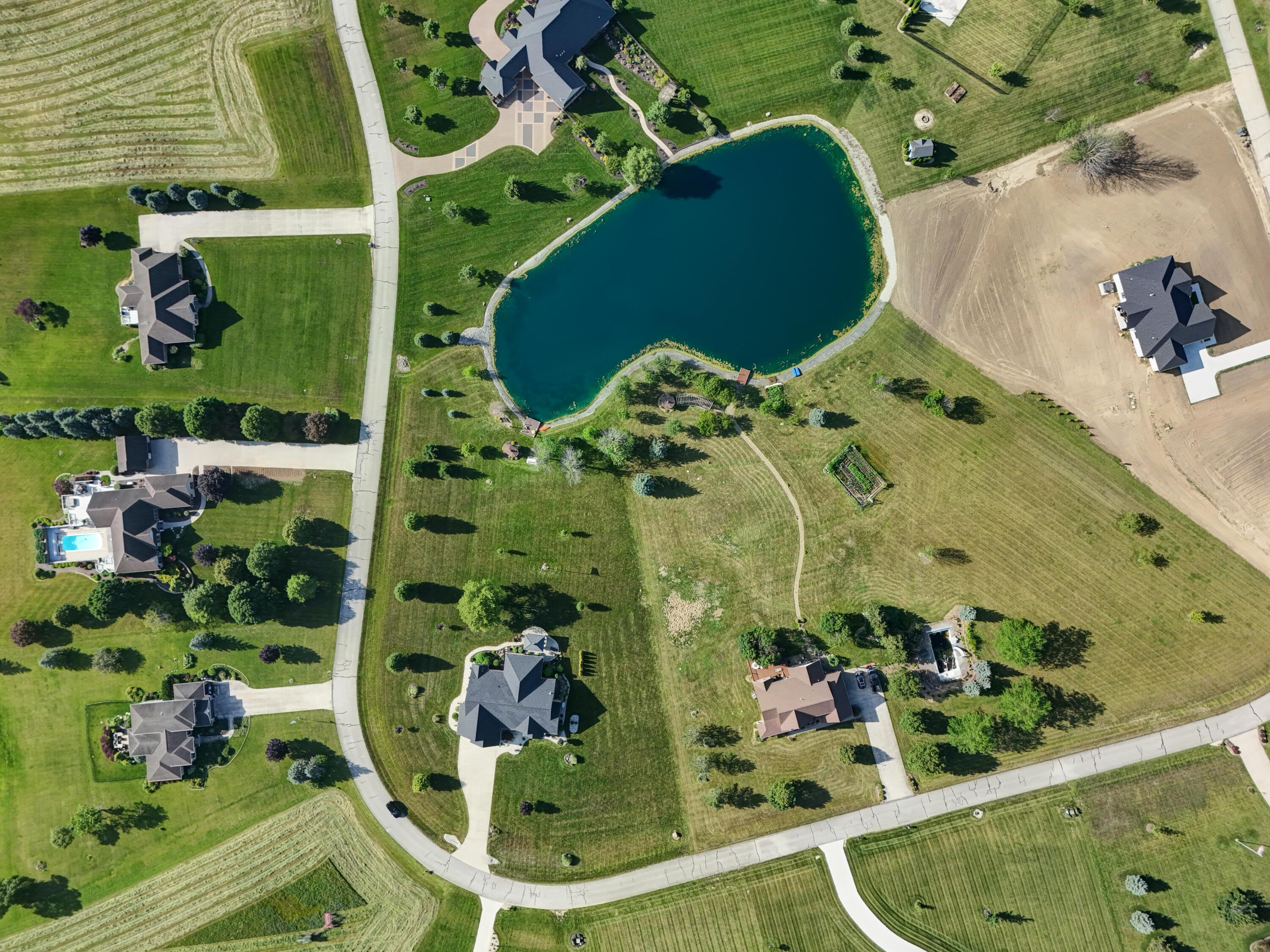 6414 Willow Lake, Greenville, Ohio 45331