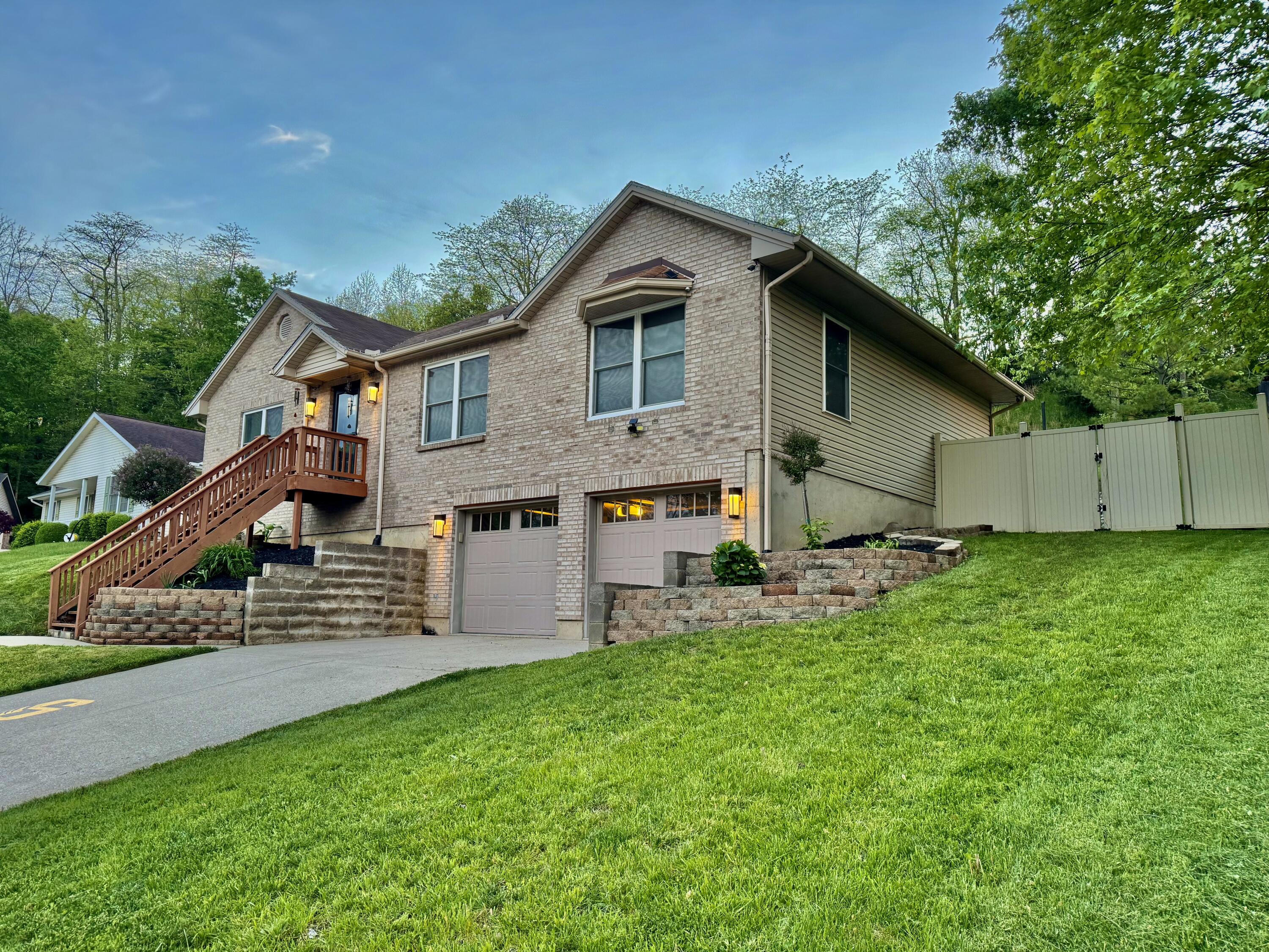 1370 Maple Leaf, Sidney, Ohio 45365