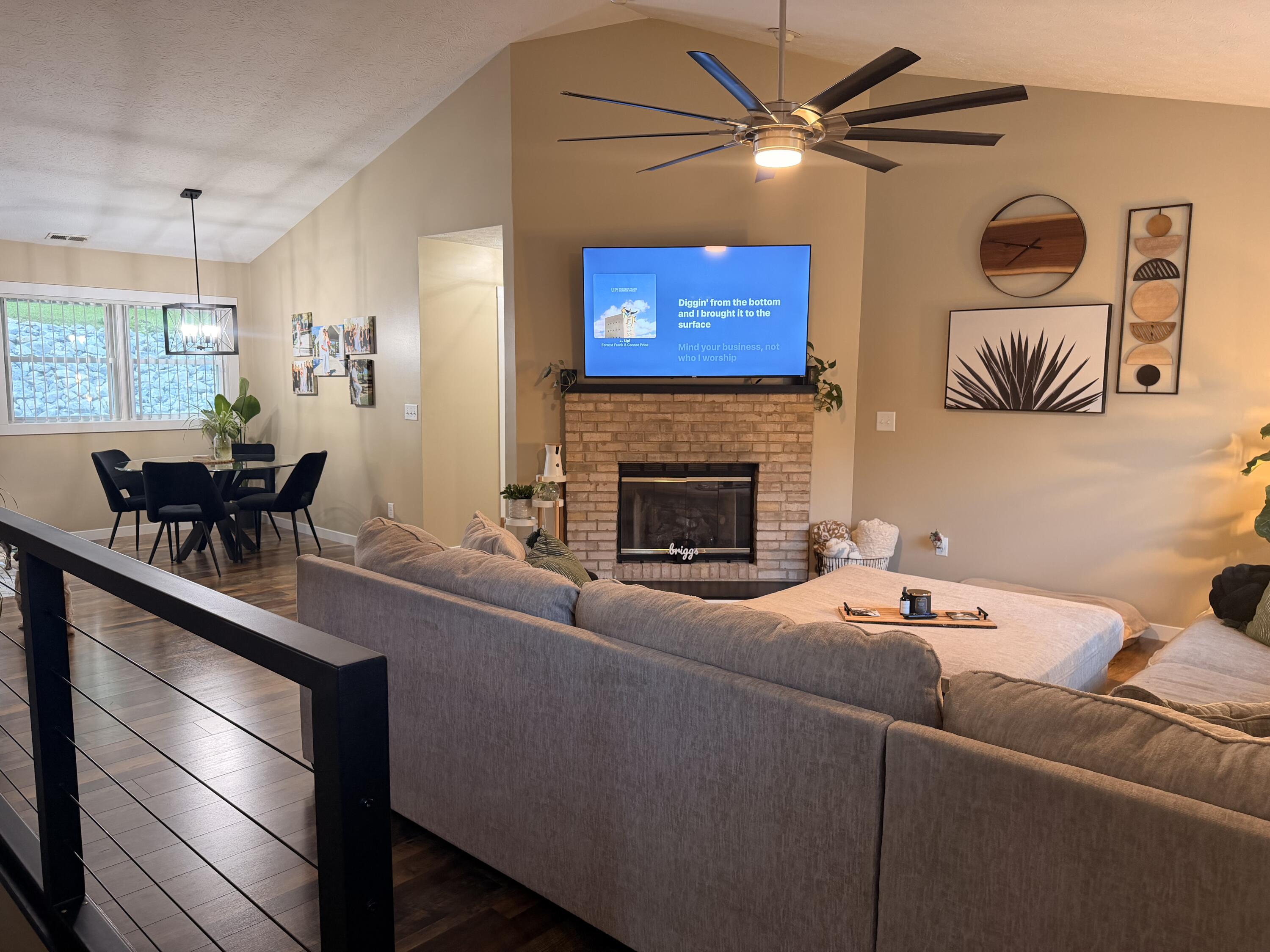 1370 Maple Leaf, Sidney, Ohio 45365