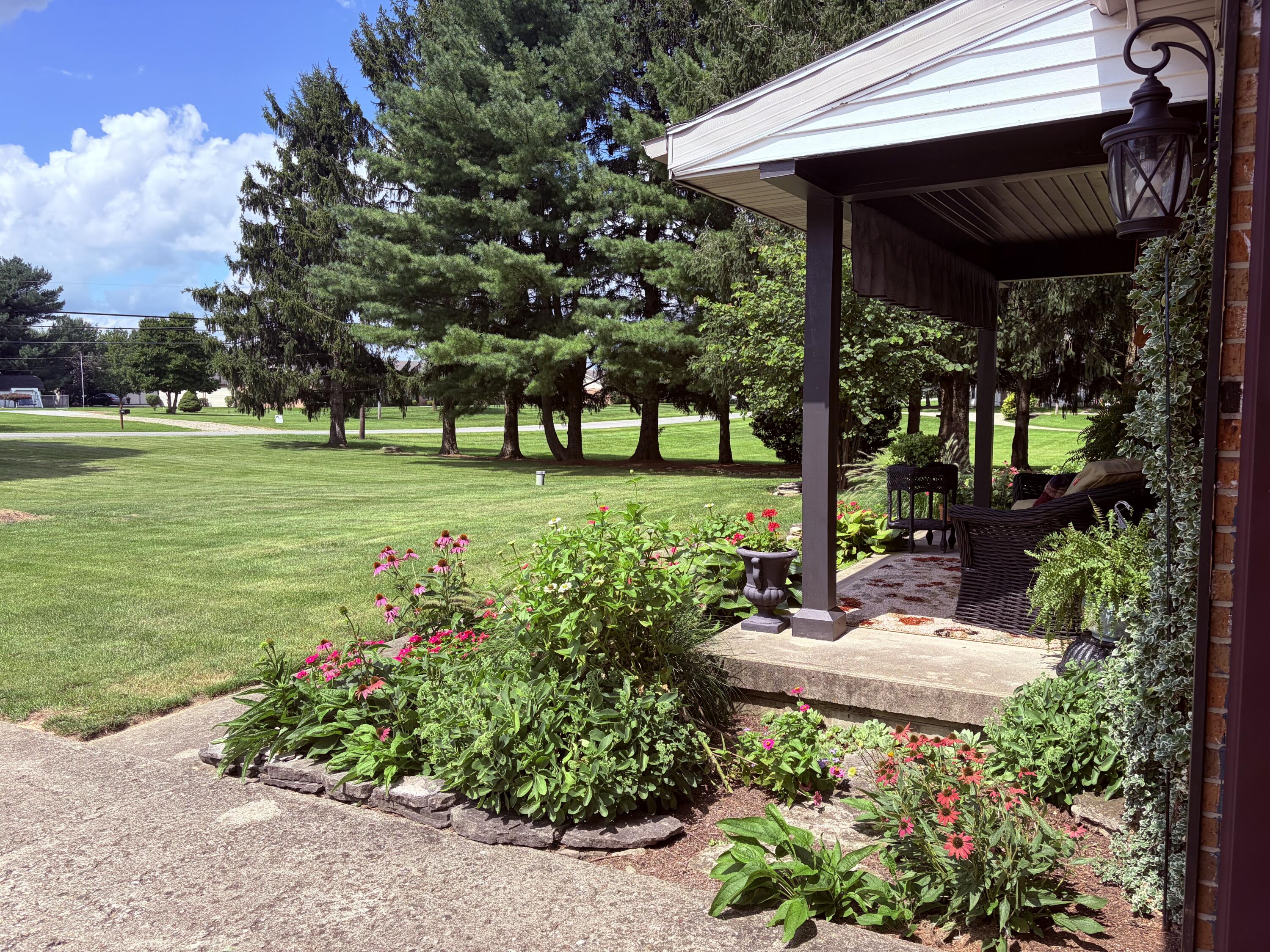 5606 Middle Urbana, Springfield, Ohio 45502