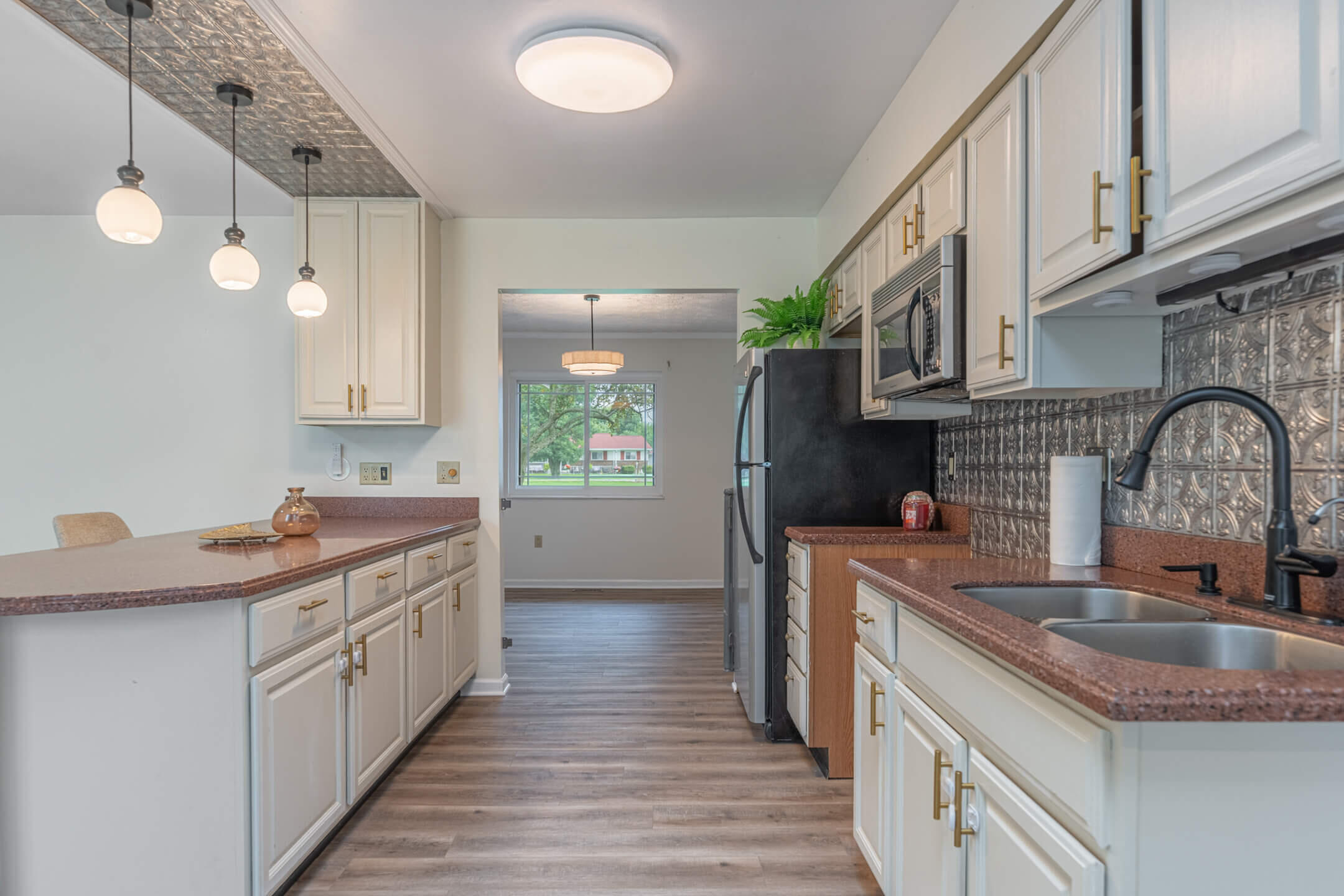4845 Broadway, Springfield, Ohio 45502