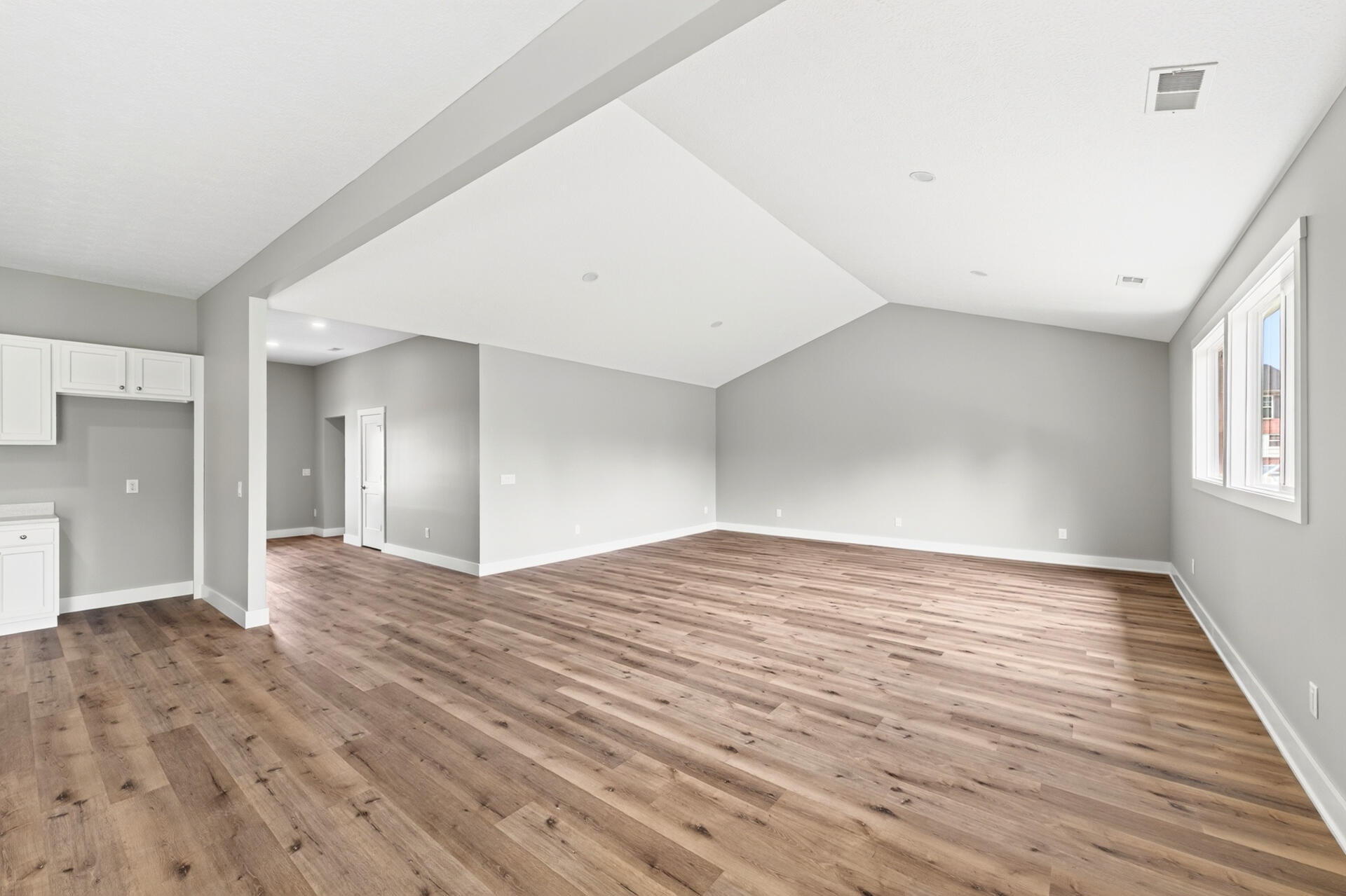 9907 Barnum, Piqua, Ohio 45356