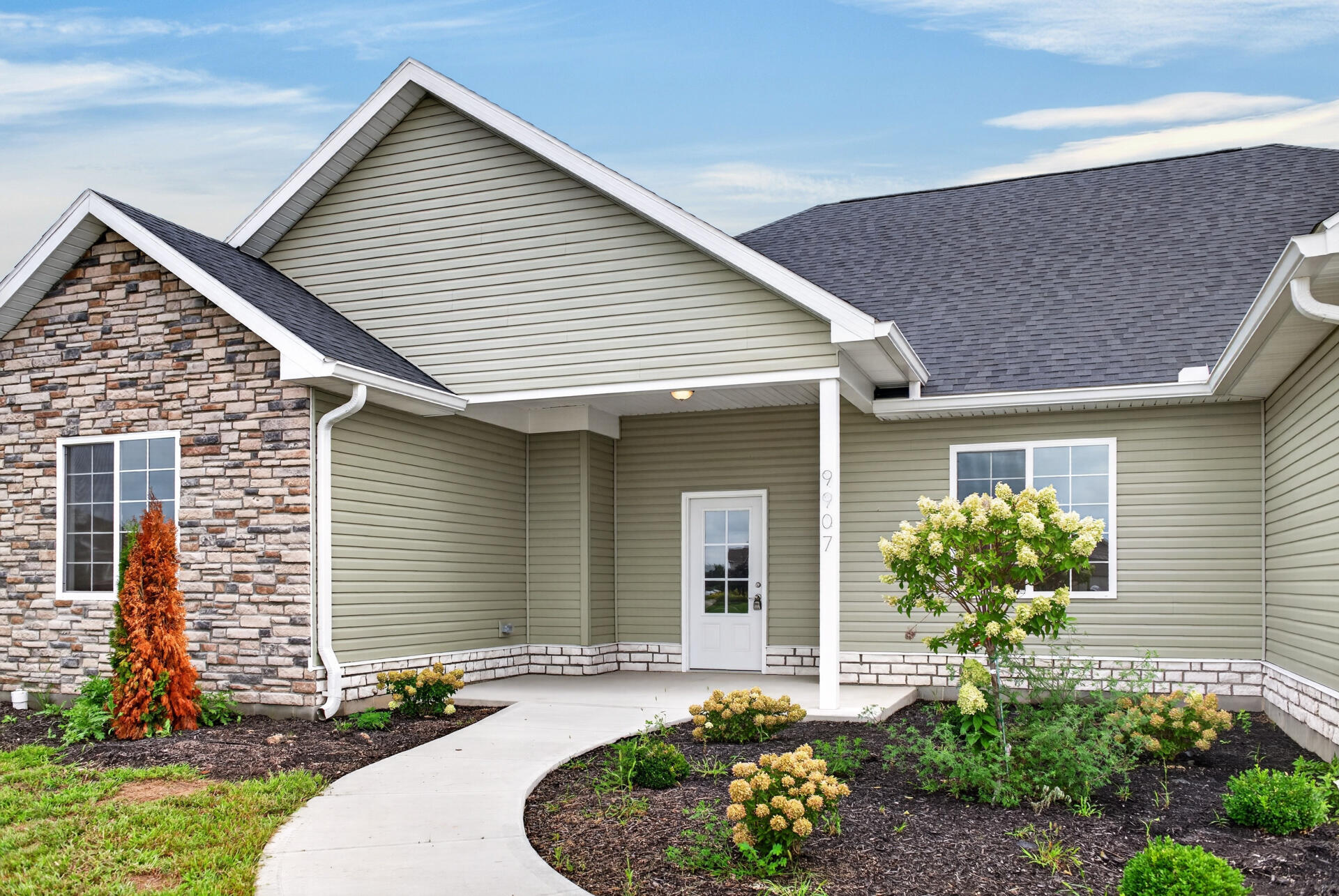 9907 Barnum, Piqua, Ohio 45356
