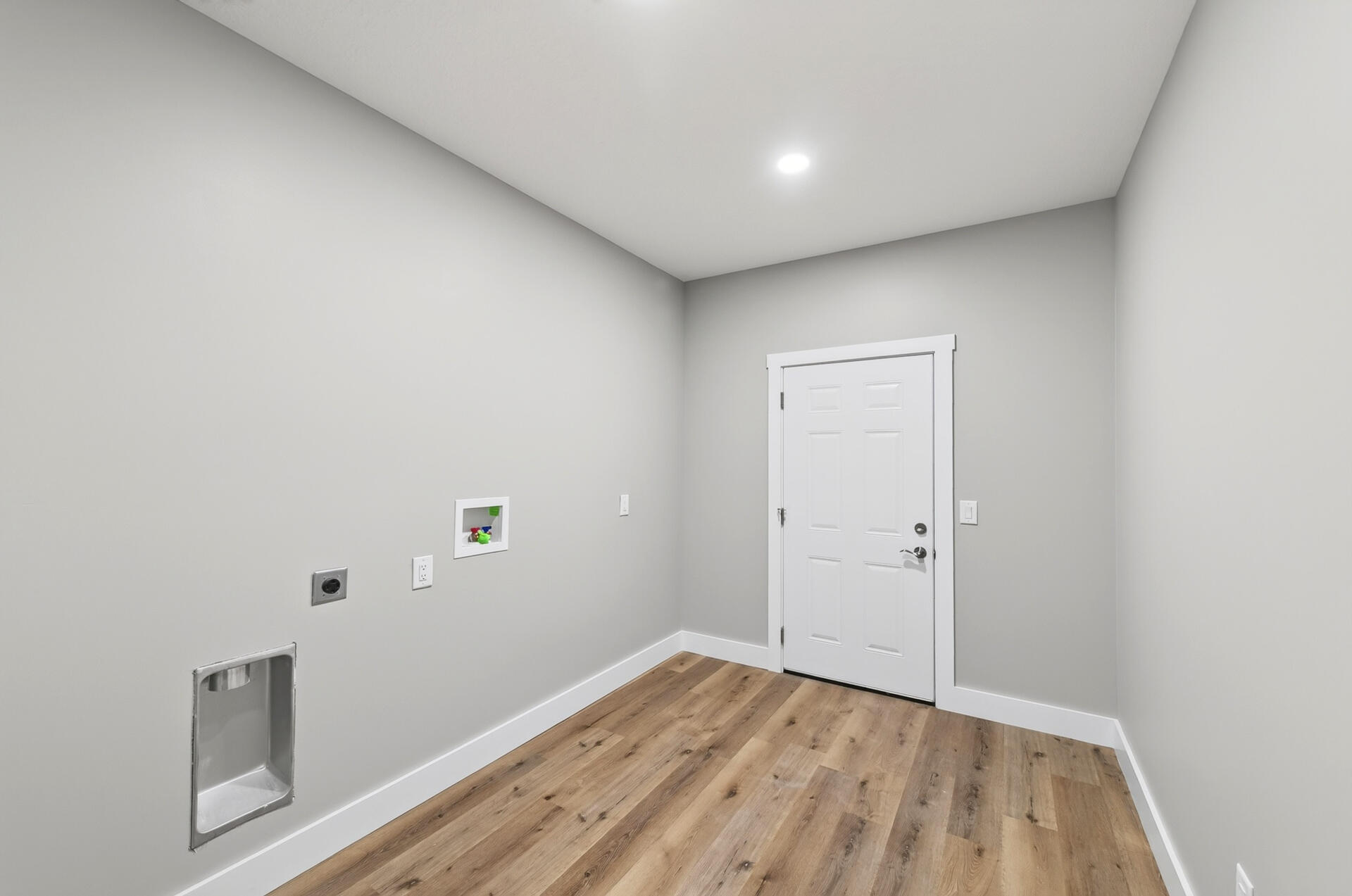 9907 Barnum, Piqua, Ohio 45356