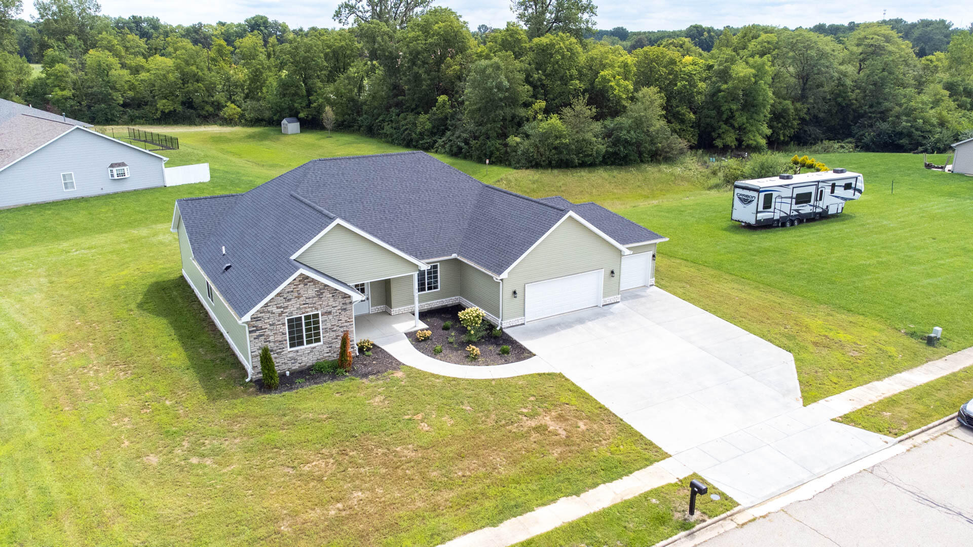9907 Barnum, Piqua, Ohio 45356