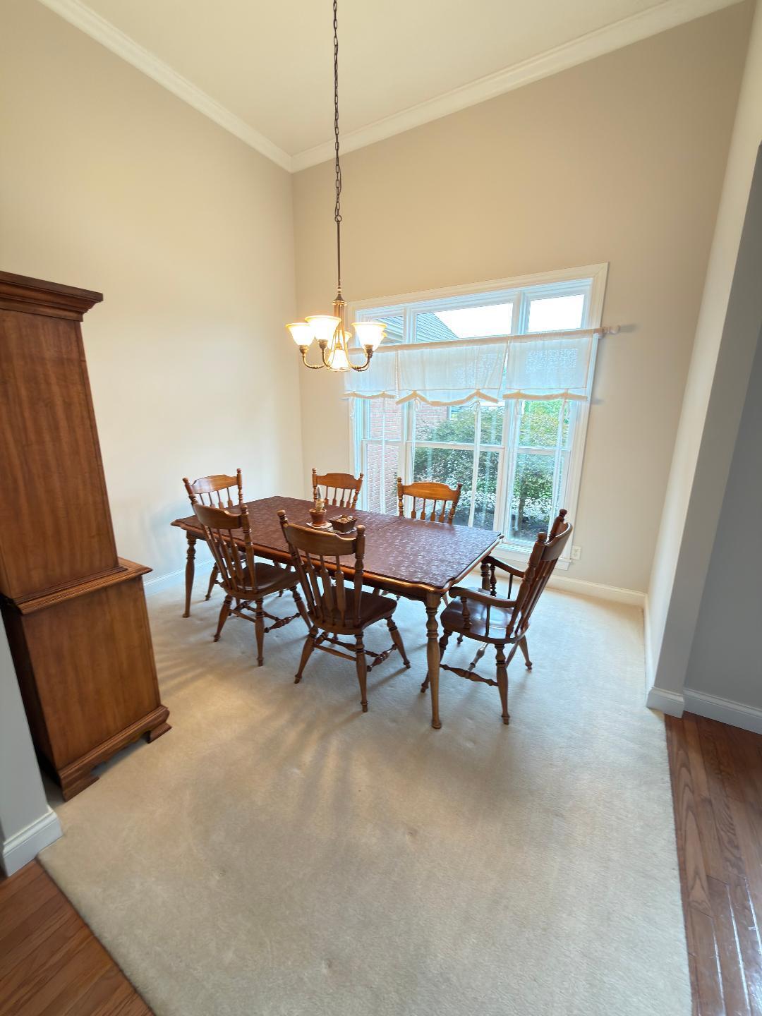 2550 Meadowpoint, Troy, Ohio 45373