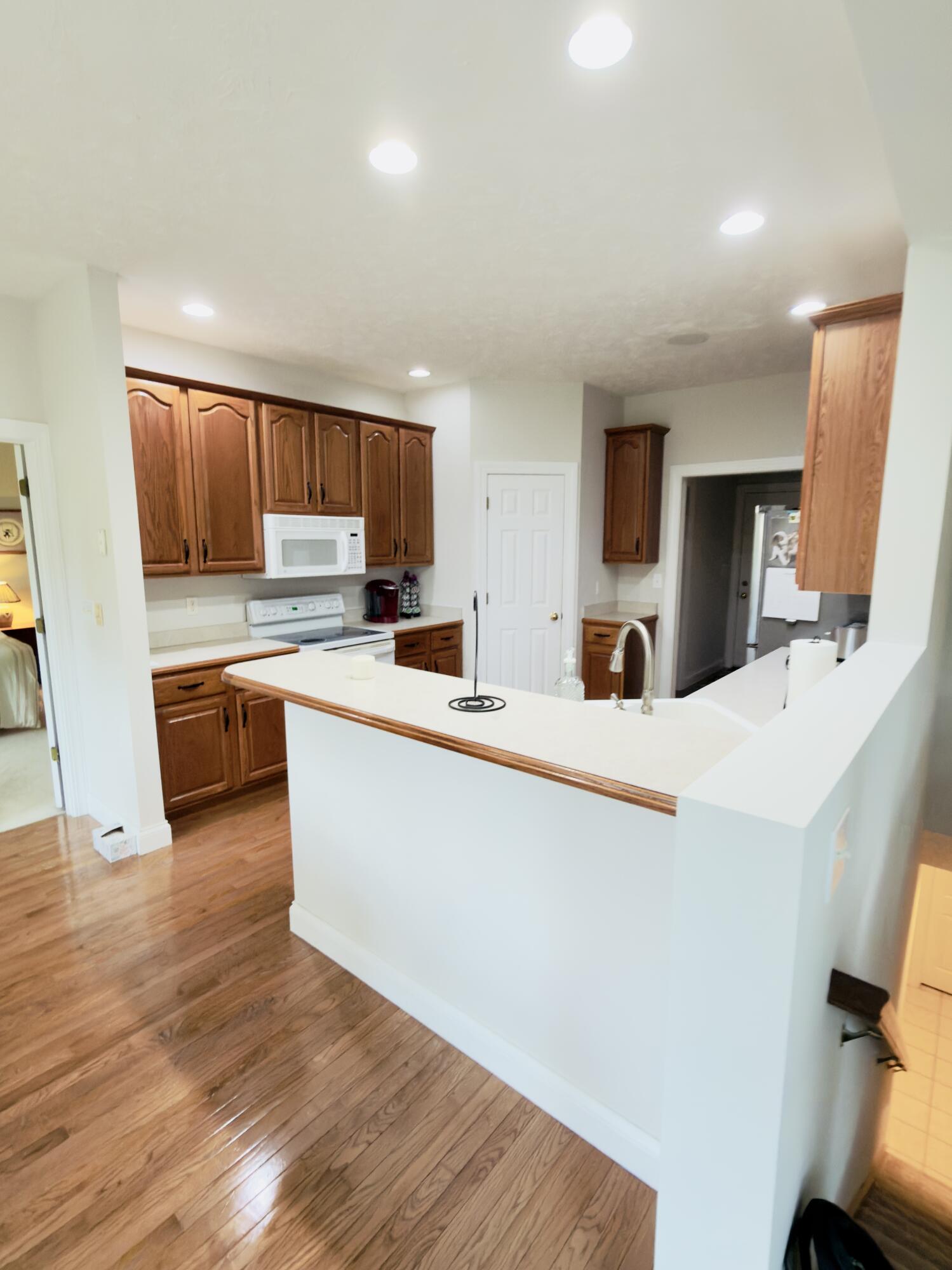 2550 Meadowpoint, Troy, Ohio 45373