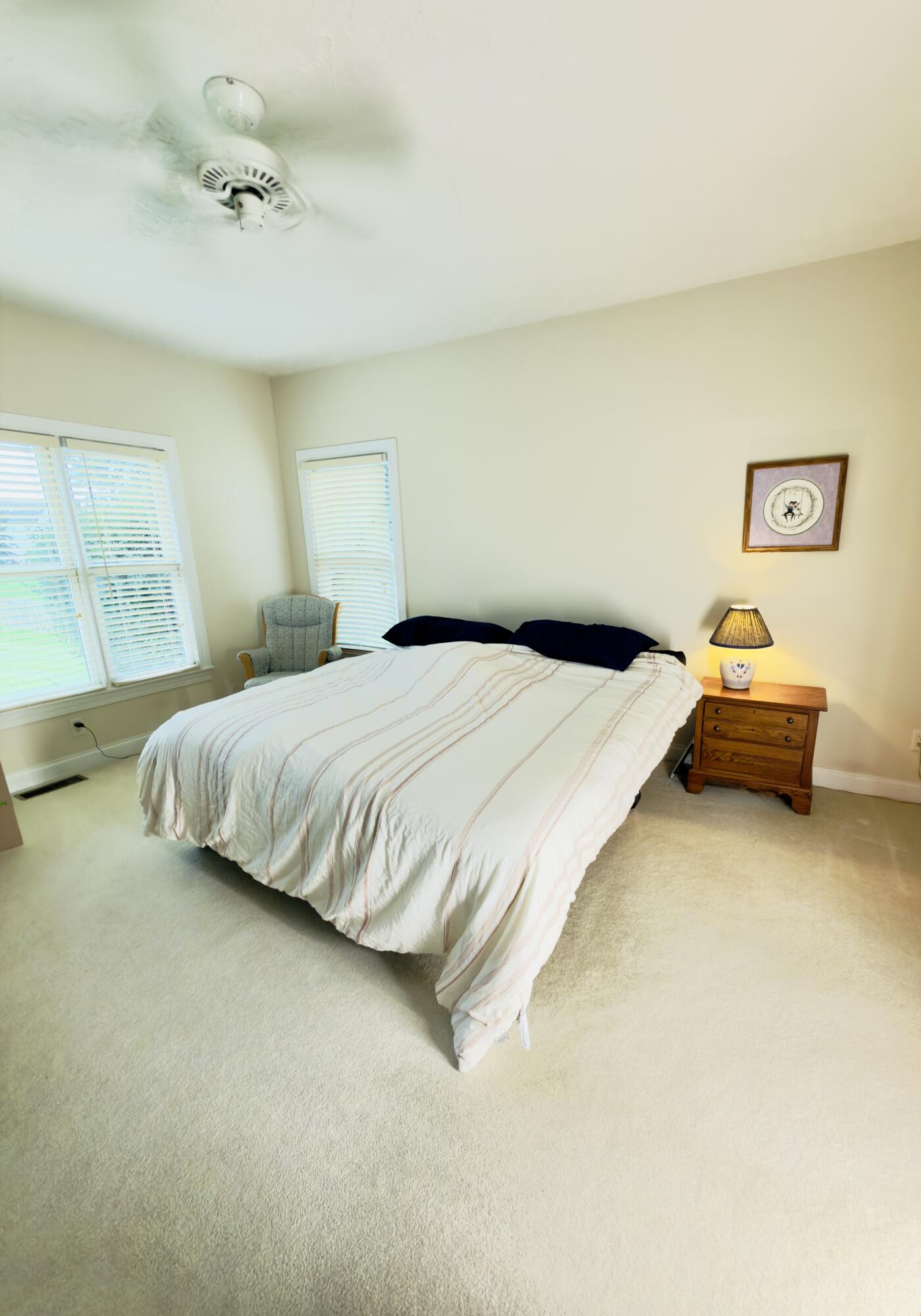 2550 Meadowpoint, Troy, Ohio 45373